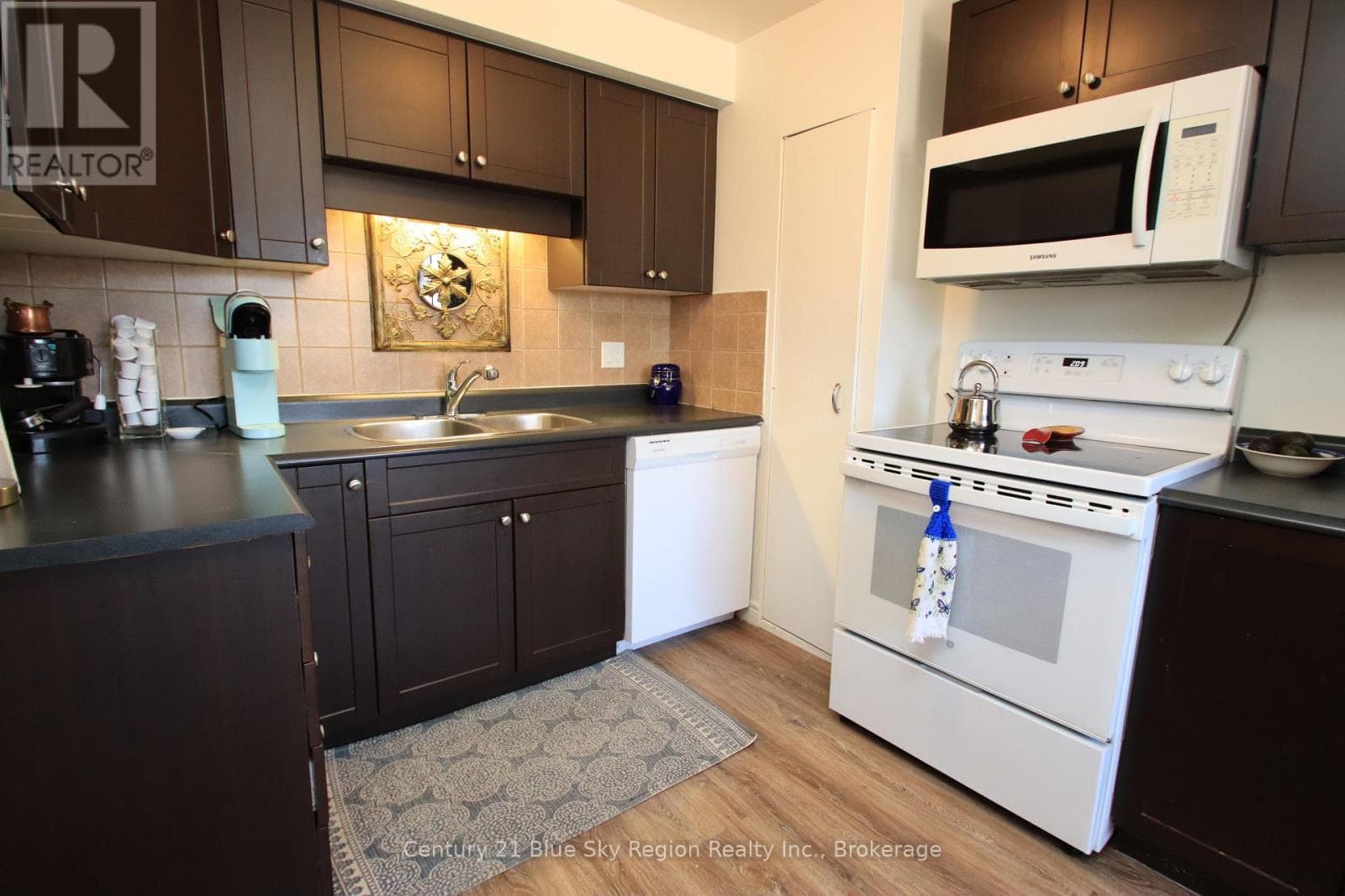 10 - 604 BANNER AVENUE, North Bay — photo 4