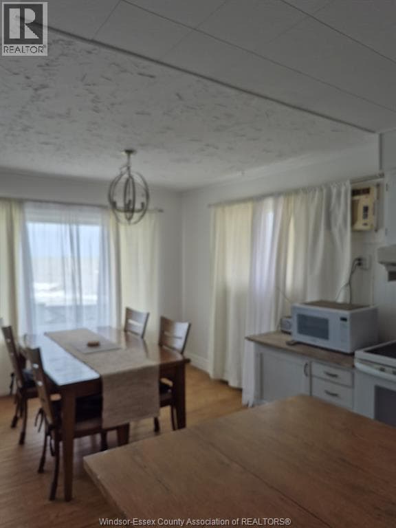 523 LYPPS BEACH, Windsor — photo 3