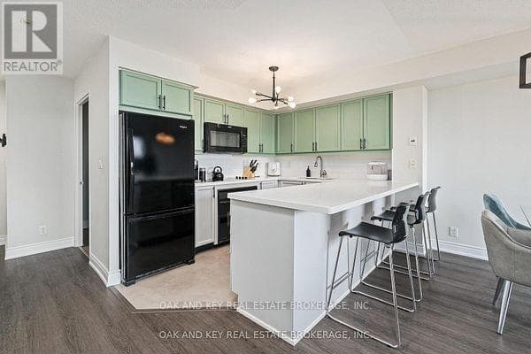613 - 245 DAVISVILLE AVENUE, London and St. Thomas — photo 2