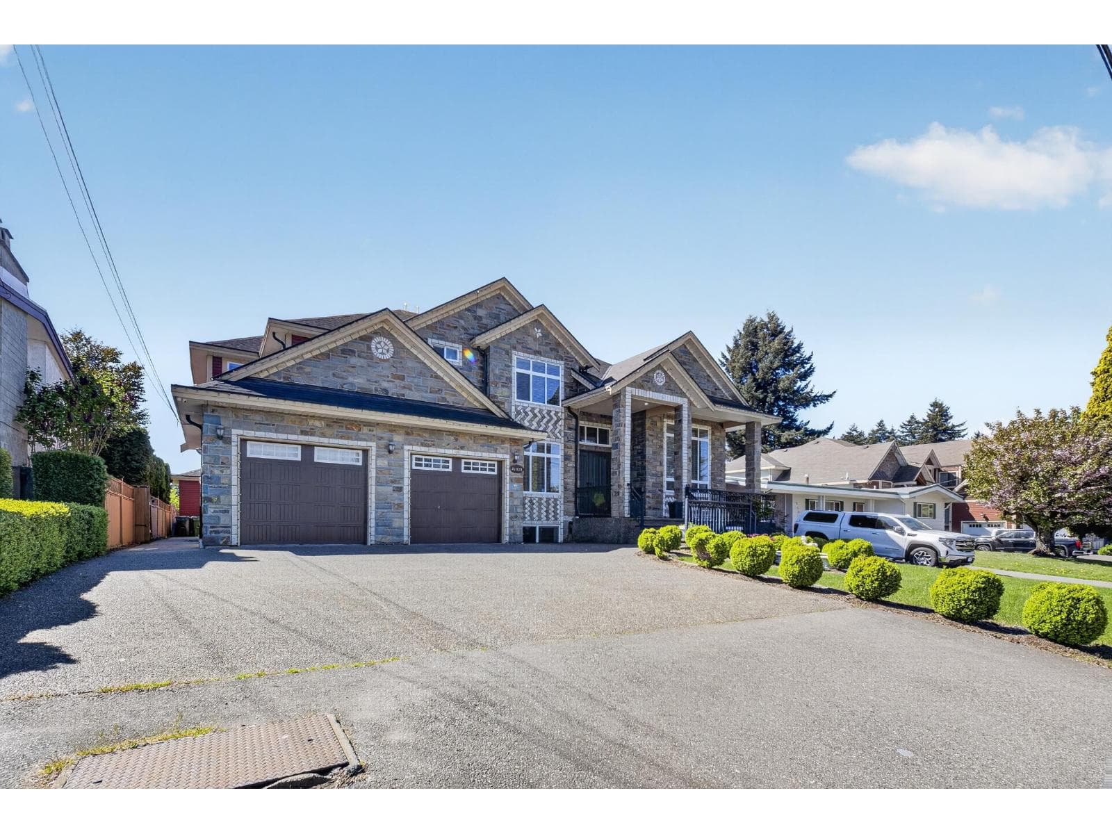 31920 GLENWOOD AVENUE, Fraser Valley — photo 2