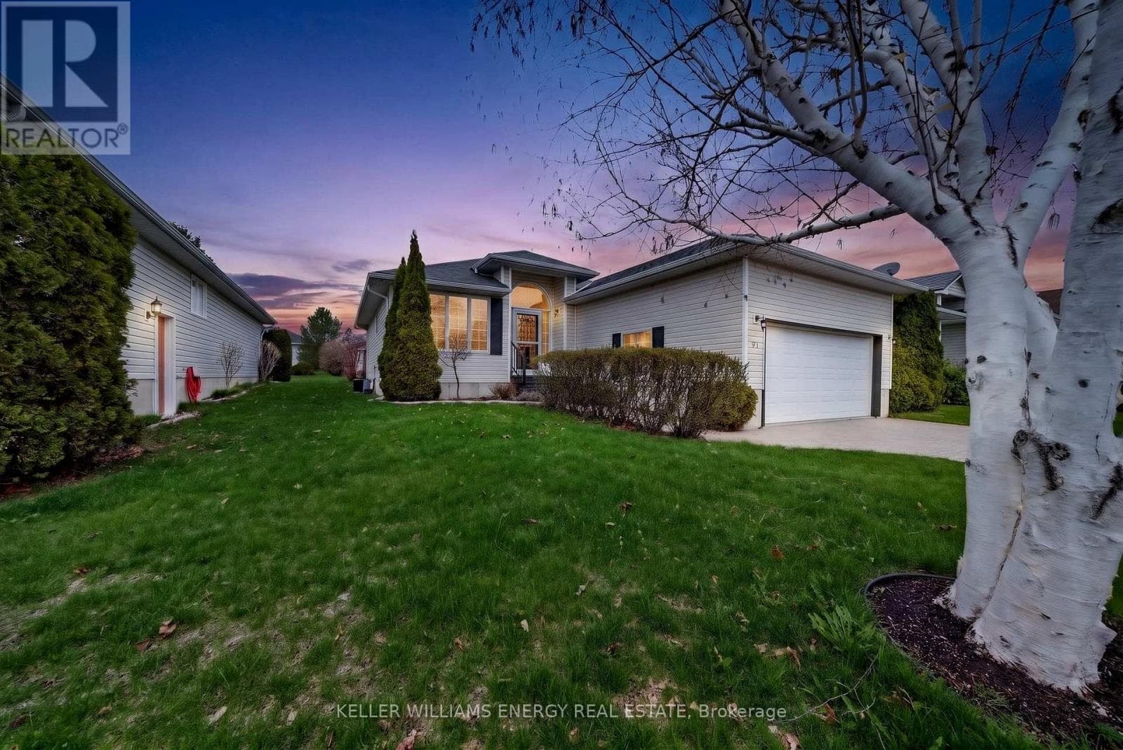 51 ELMDALE DRIVE, Central Lakes — photo 2