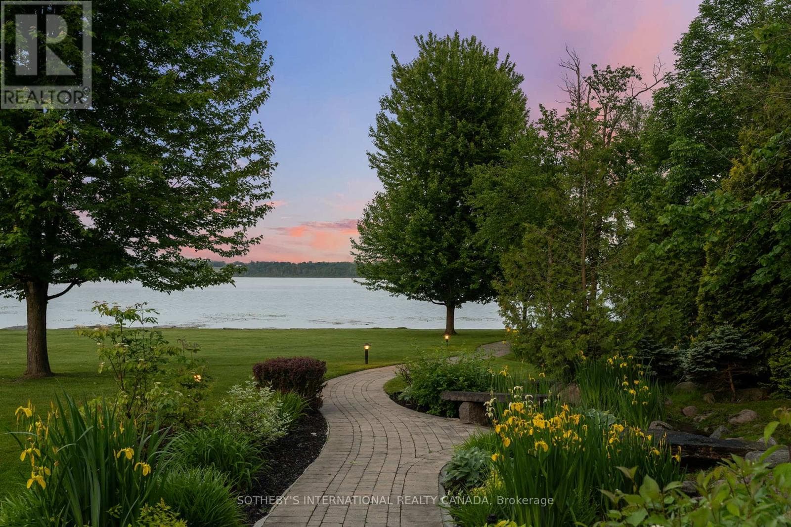 12 ISLAND VIEW COURT, Toronto — photo 4