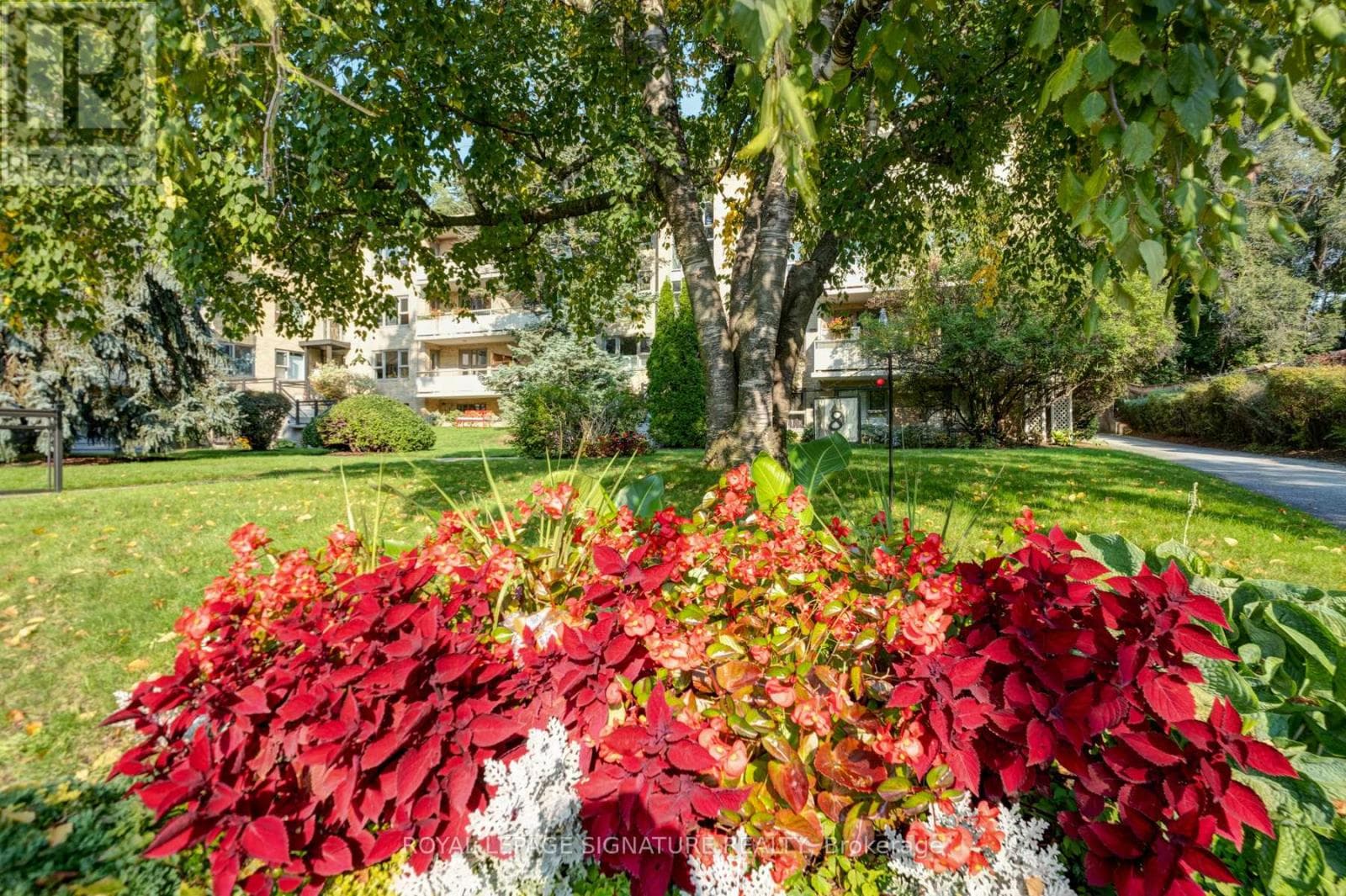 3 - 8 CORINTH GARDENS, Toronto — photo 3