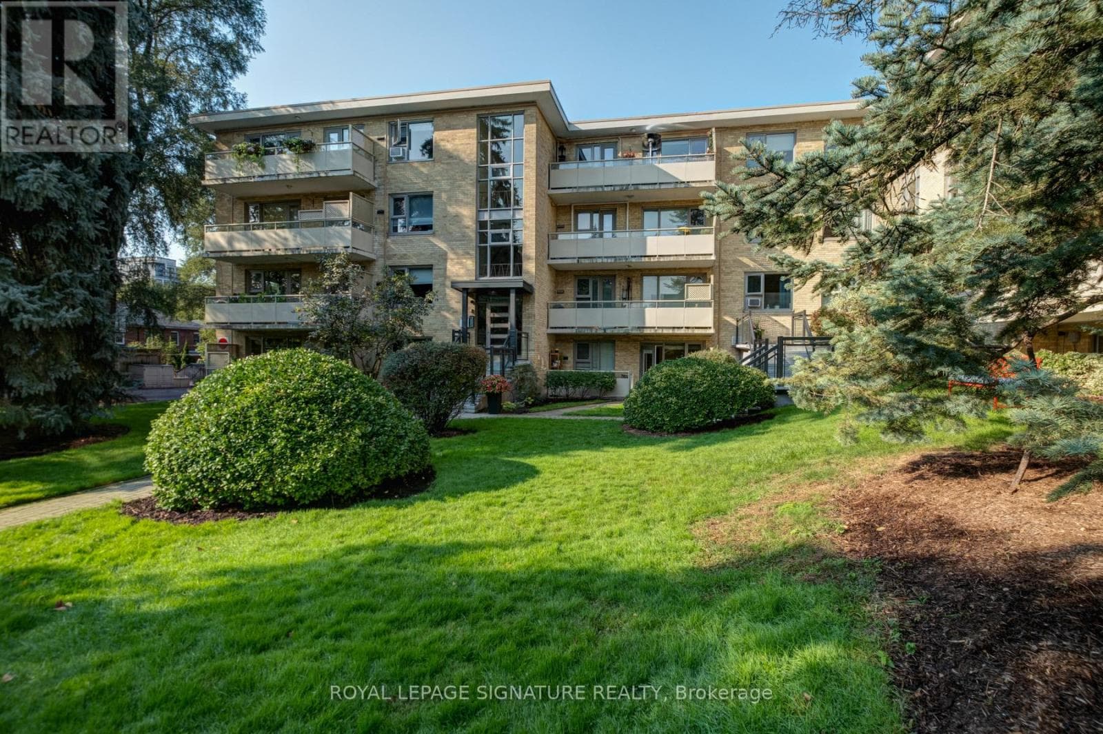 3 - 8 CORINTH GARDENS, Toronto — photo 5