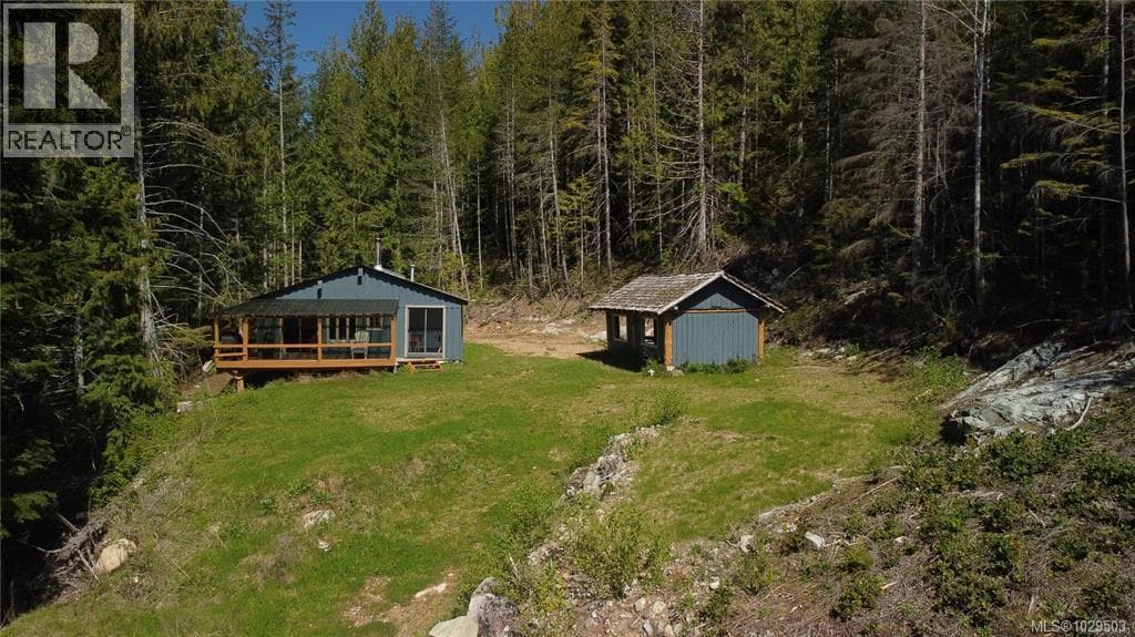 Lot 49 Busby Island, Vancouver Island — photo 3