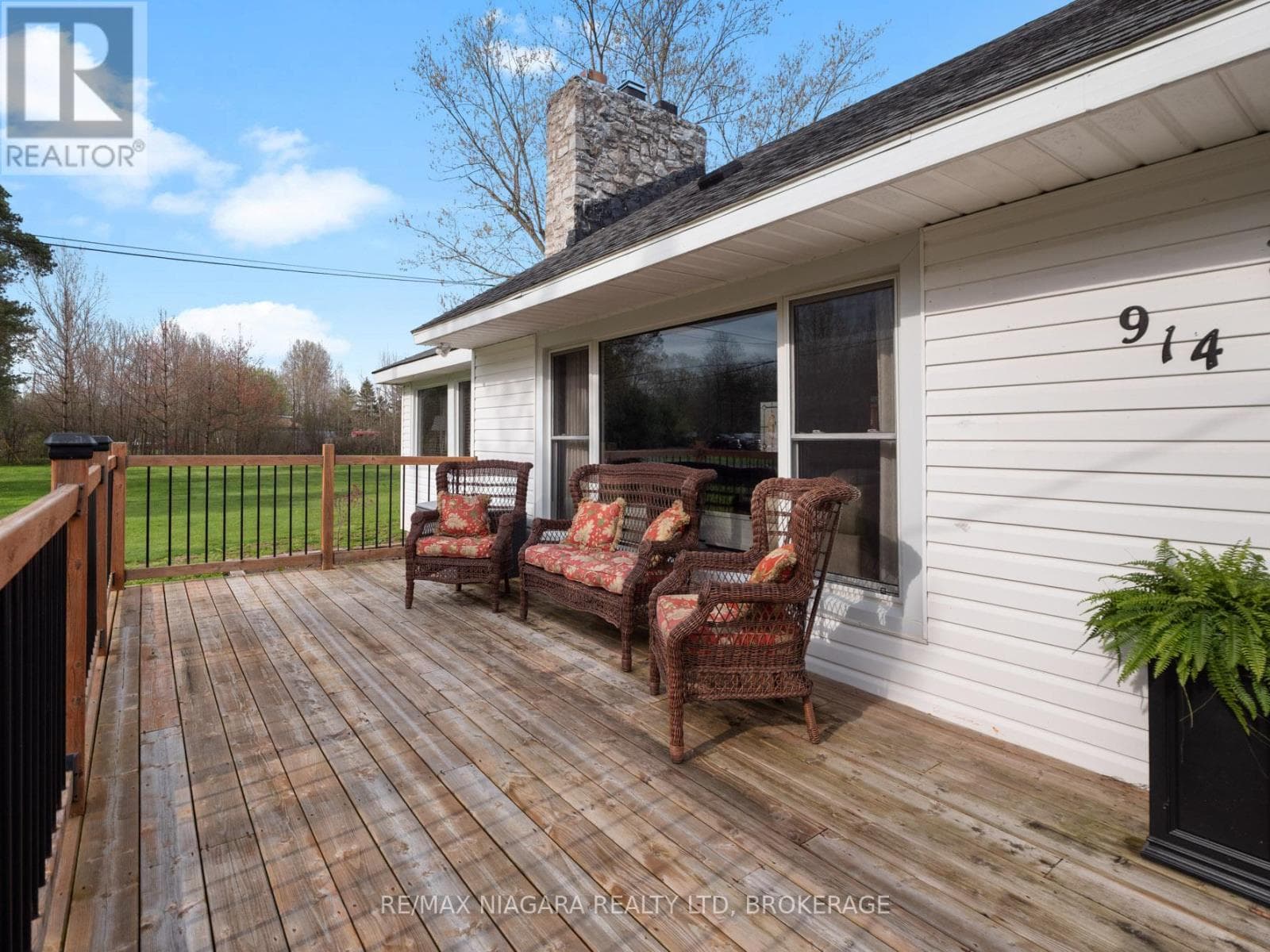 914 OAKHILL BOULEVARD, Niagara — photo 4