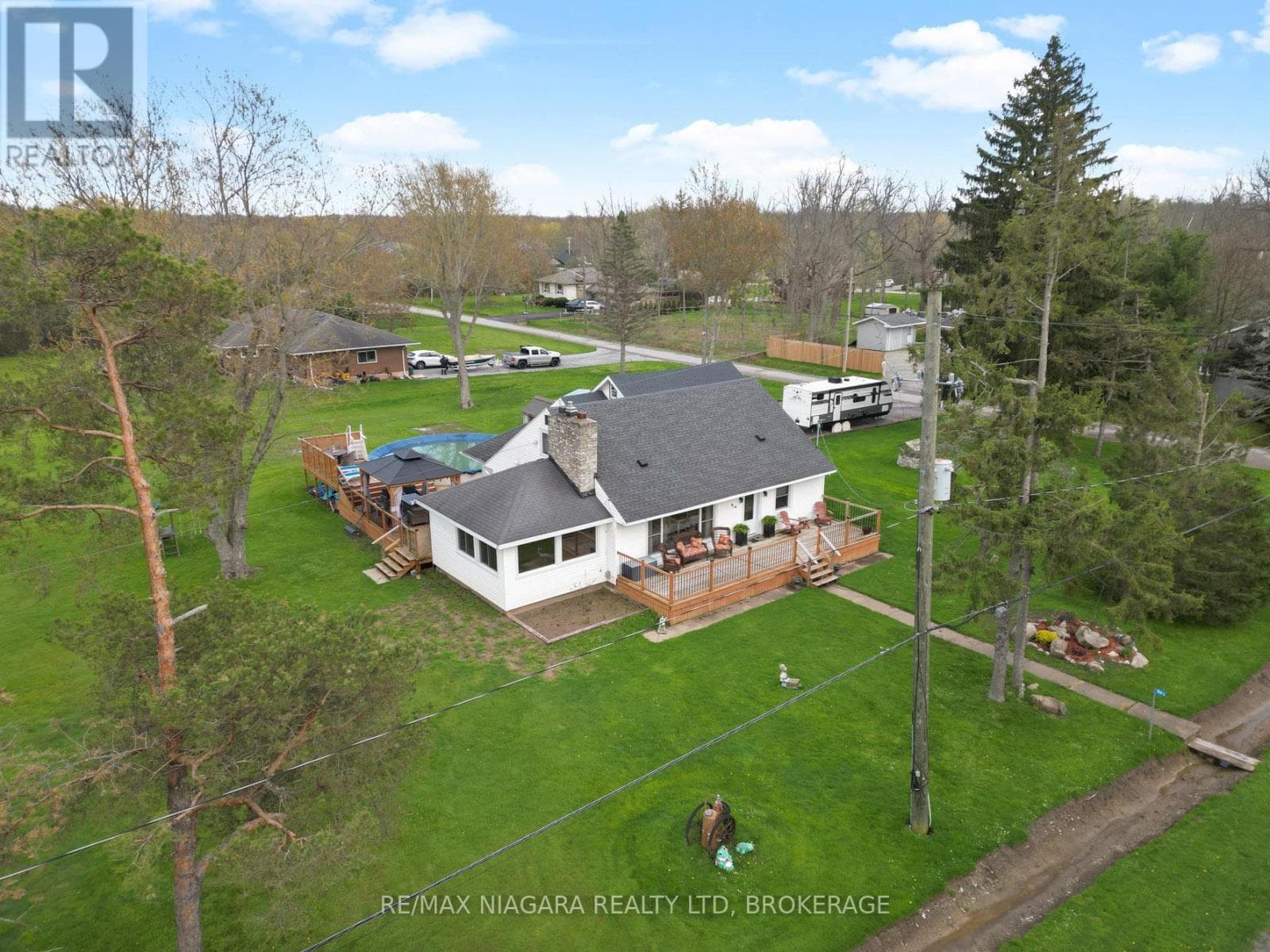 914 OAKHILL BOULEVARD, Niagara — photo 5