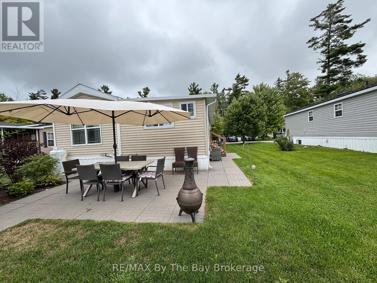 108 MADAWASKA TRAIL, OnePoint — photo 2