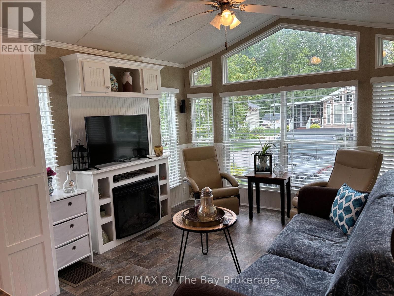 108 MADAWASKA TRAIL, OnePoint — photo 5