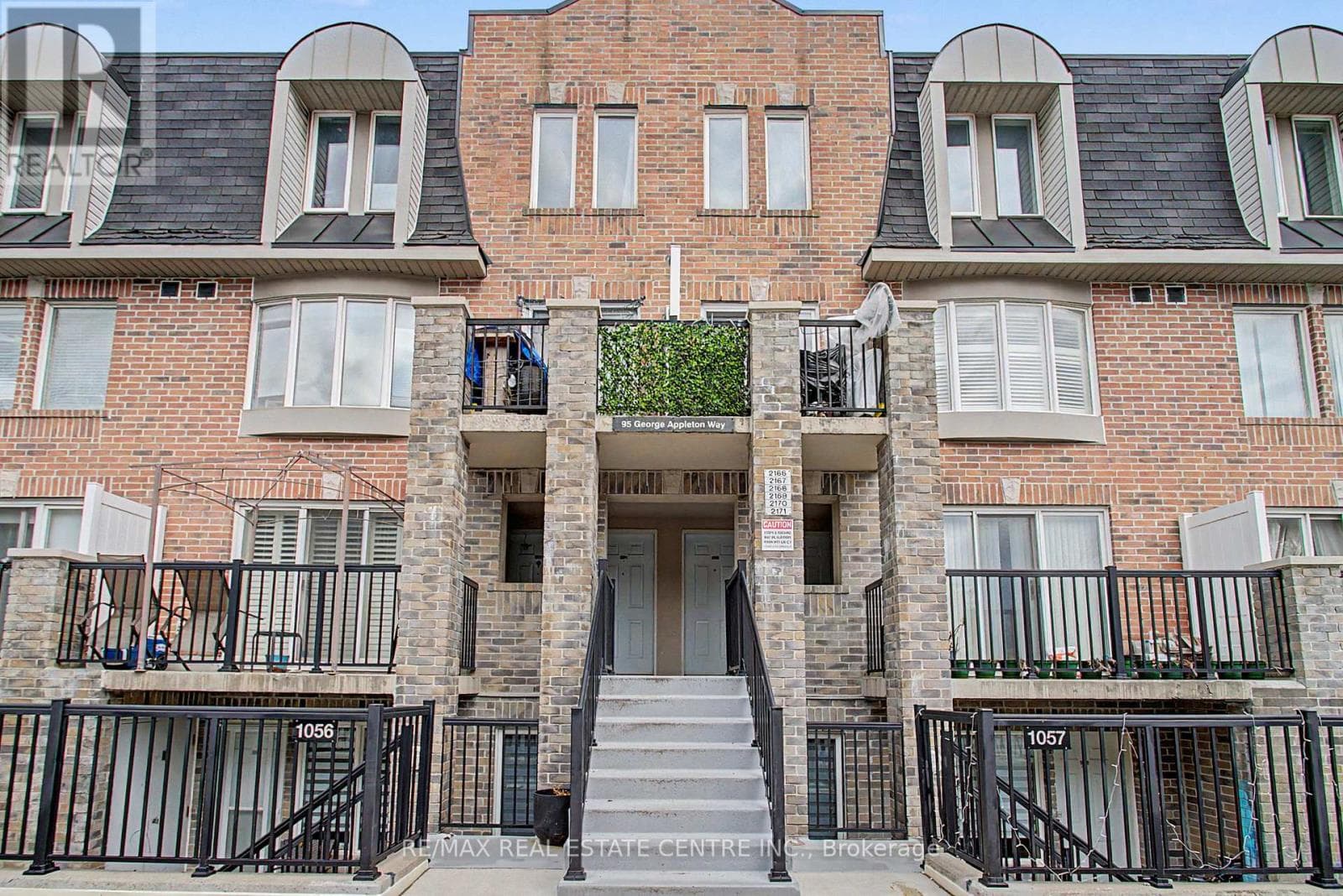 2167 - 95 GEORGE APPLETON WAY, Toronto — photo 2