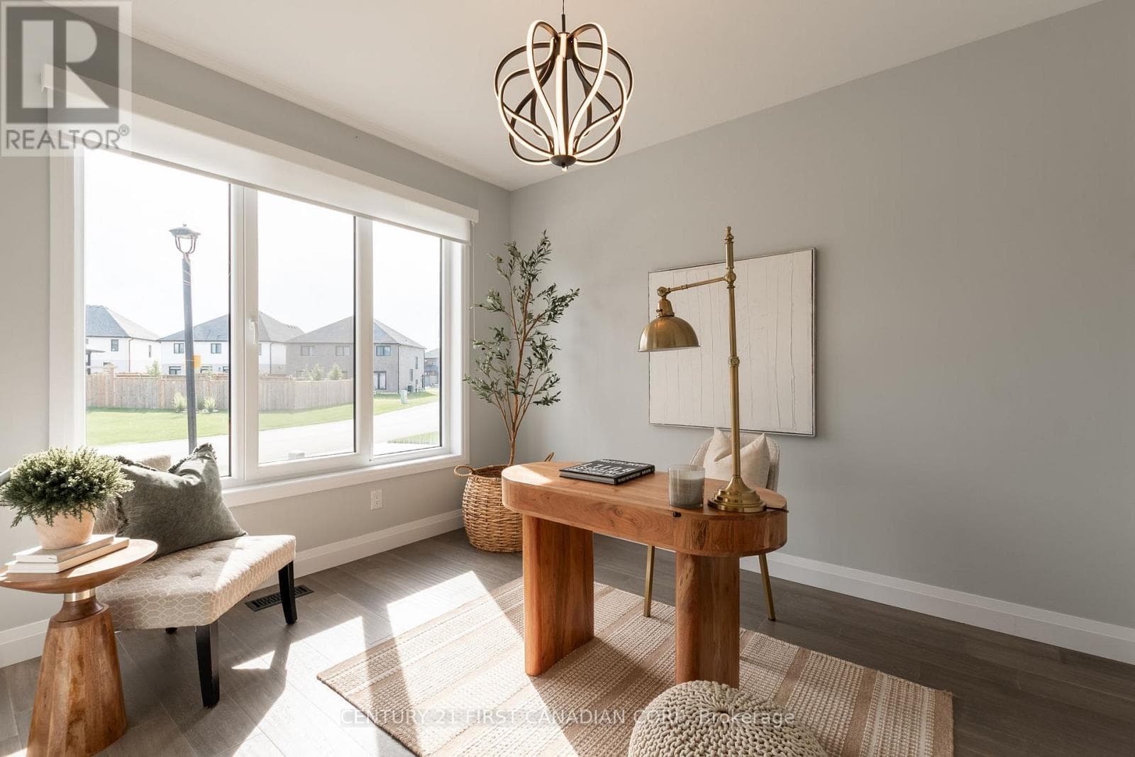2166 TRIPP DRIVE, London and St. Thomas — photo 4