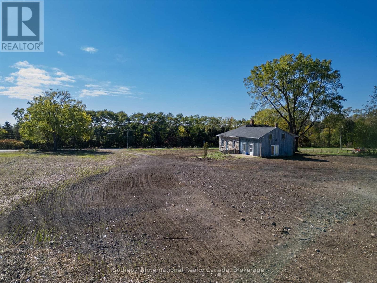 343 BLUE LAKE ROAD, Oakville-Milton — photo 4
