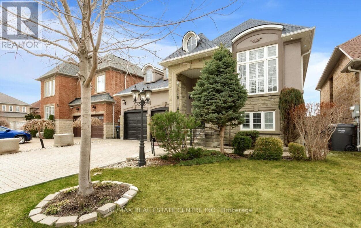 43 DONHERB CRESCENT, Toronto — photo 2