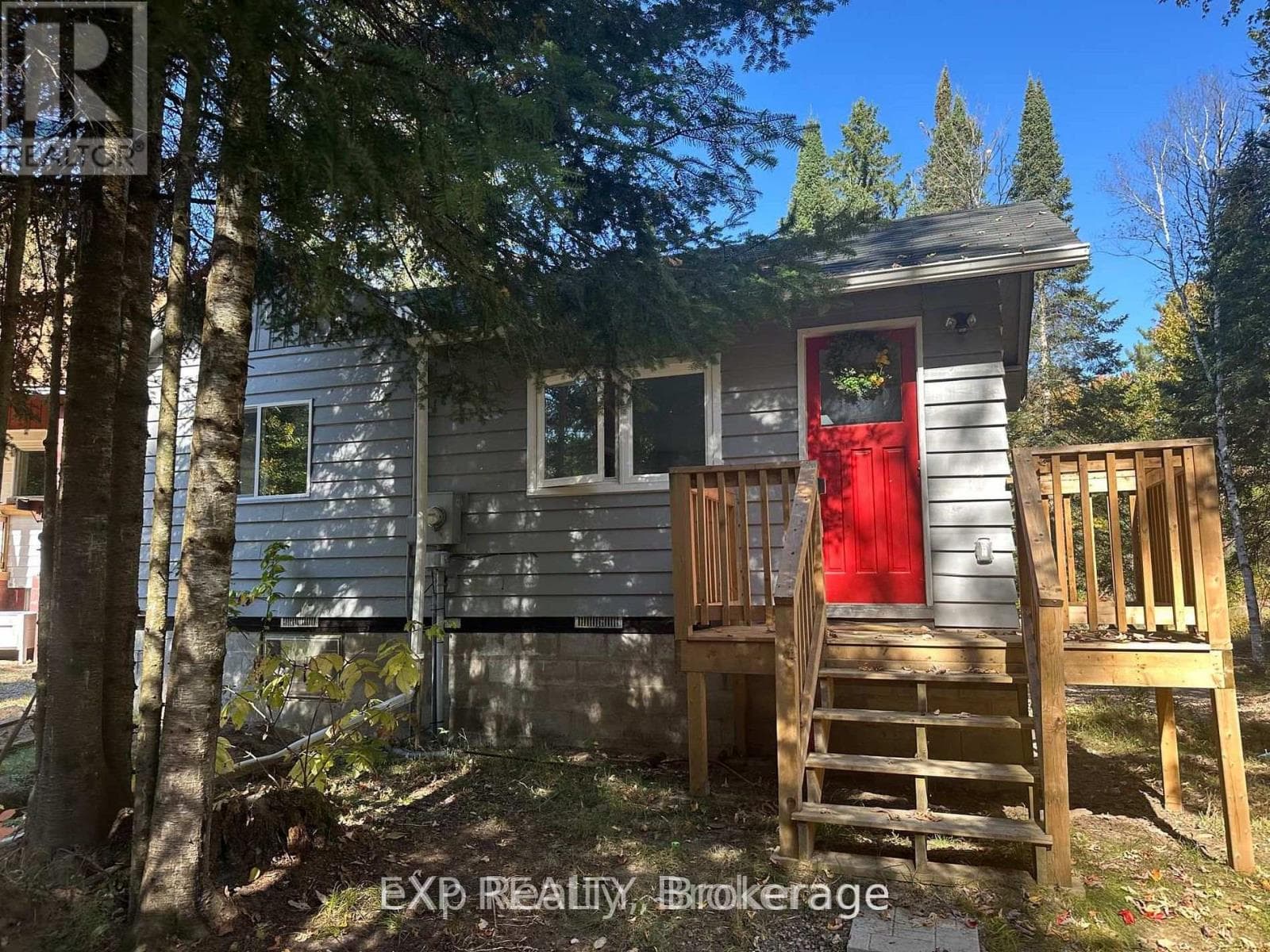 61 ROBERT ROAD WEST, Toronto — photo 2