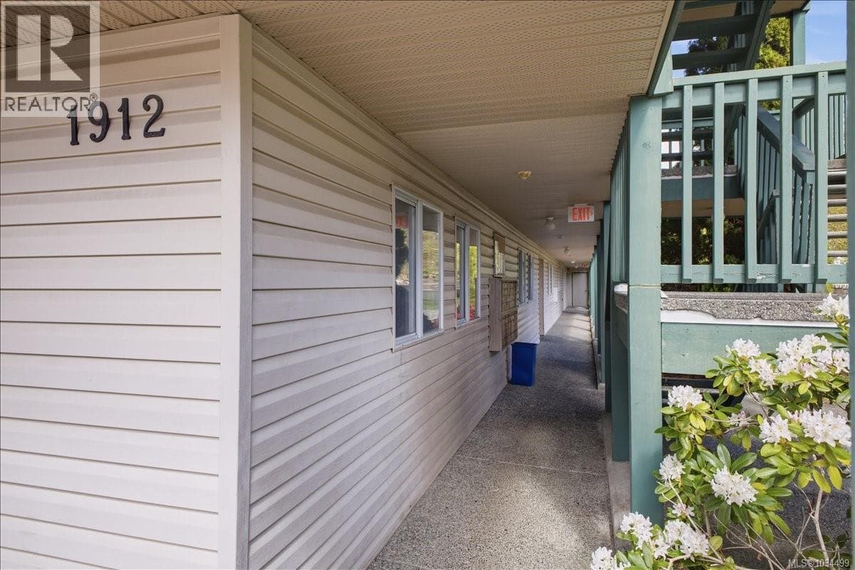 208 1912 Bowen Rd, Vancouver Island — photo 5