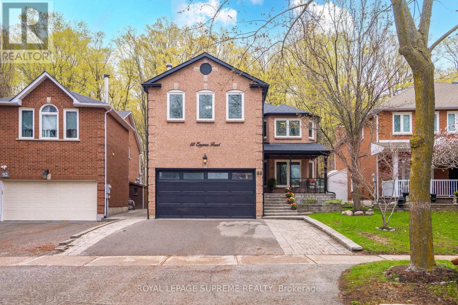 88 EMPRESS ROAD in Maple