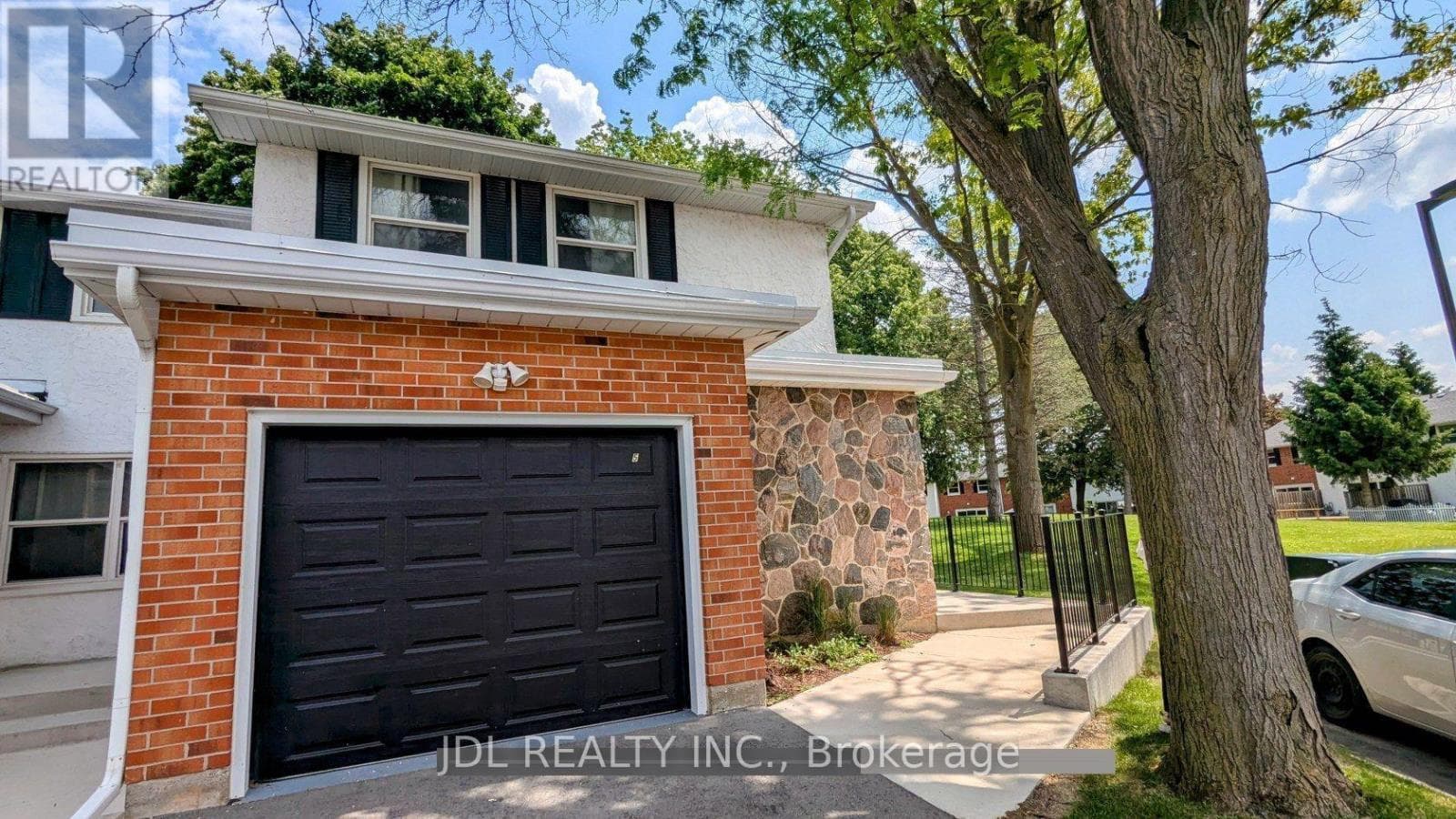 5 - 431 KEATS WAY, Toronto — photo 5