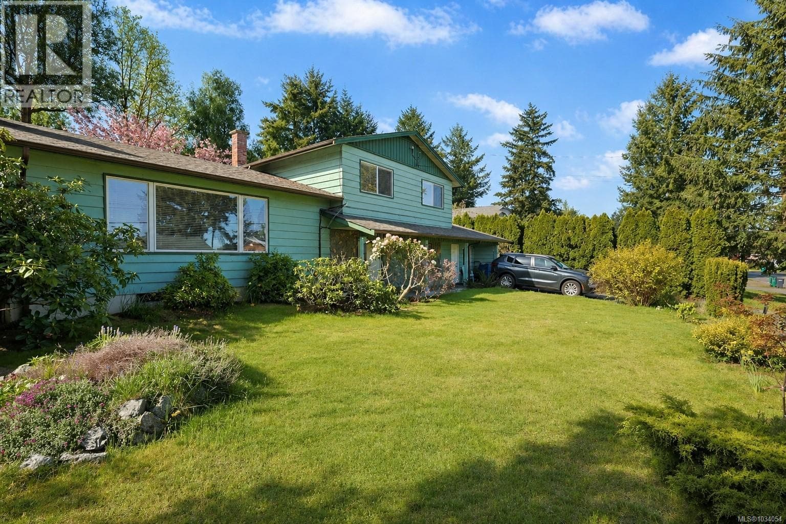 6413 SOUTHAMPTON ROAD, Vancouver Island — photo 3