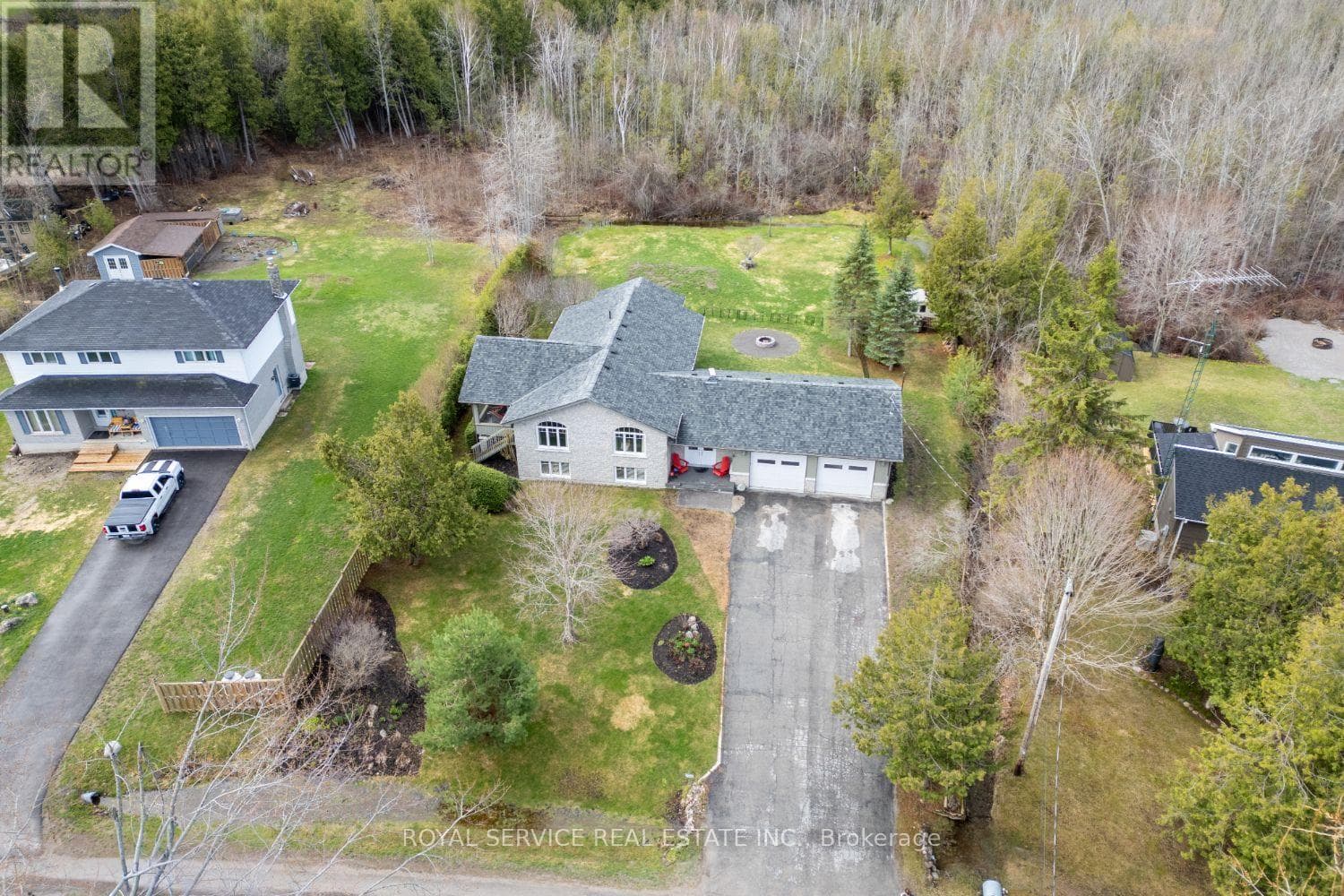821 KIMBERLY DRIVE, Central Lakes — photo 3