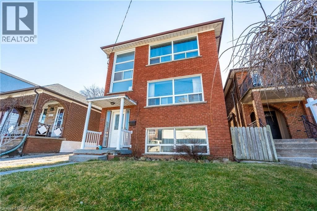 312 ATLAS AVENUE, Cornerstone — photo 4