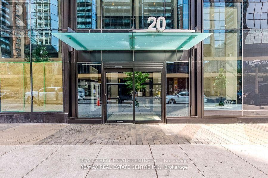 406 - 20 EDWARD STREET, Toronto — photo 5