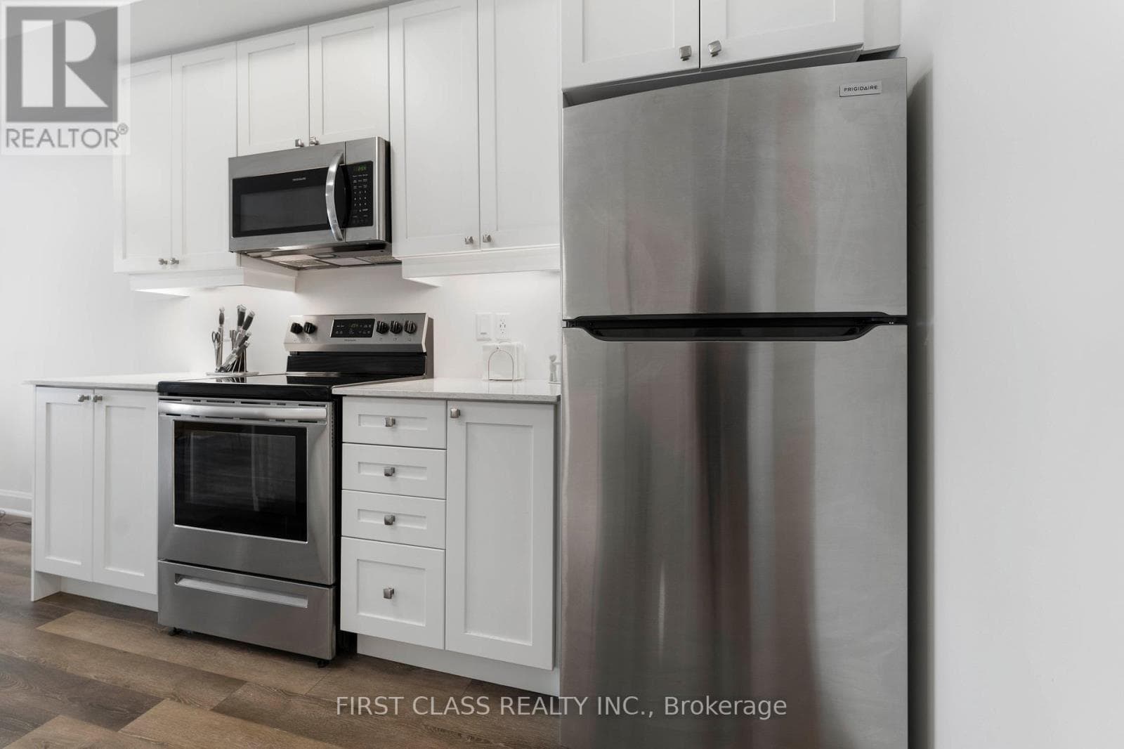 330 - 50 LAKEBREEZE DRIVE, Toronto — photo 4