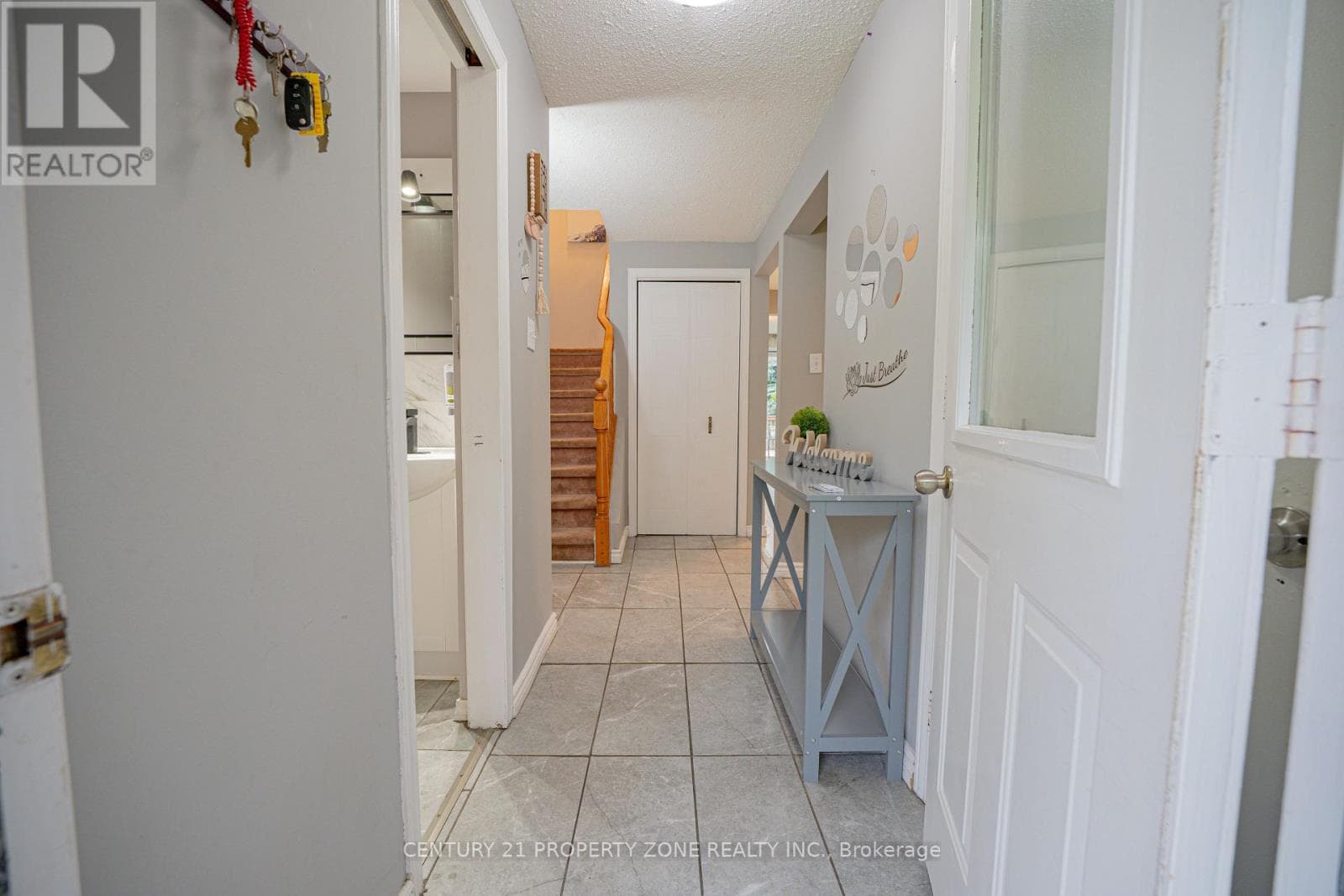 92 HIGHLAND CRESCENT, Toronto — photo 4