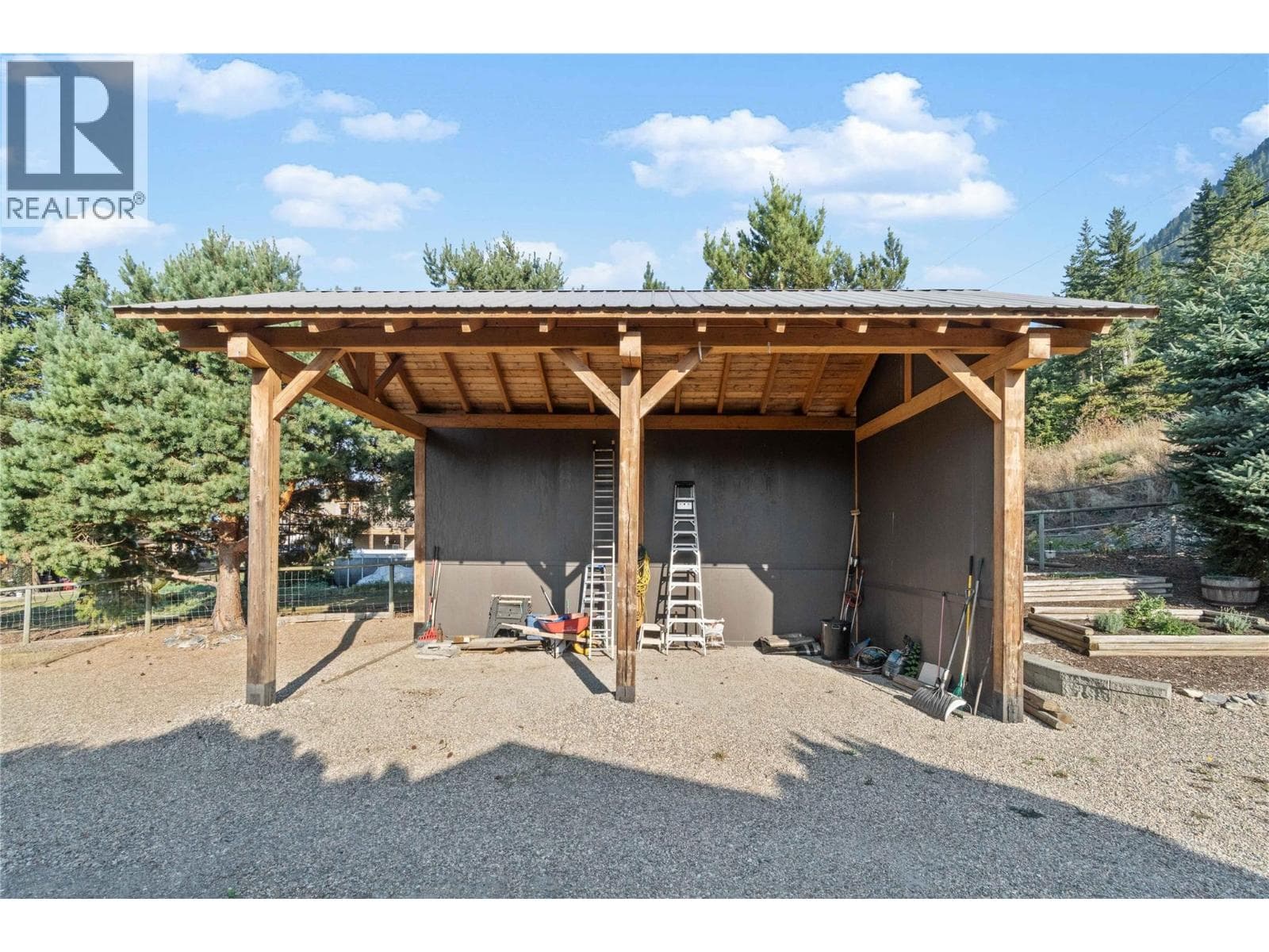 760 MOBLEY ROAD, Interior REALTORS® — photo 4