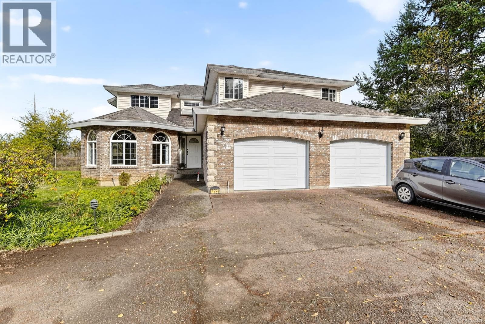 7799A Beaver Creek Rd in 