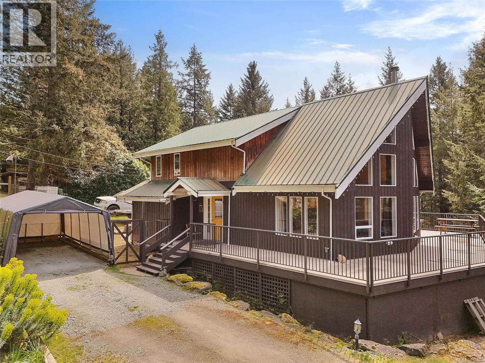 412 Wood Dale Dr in