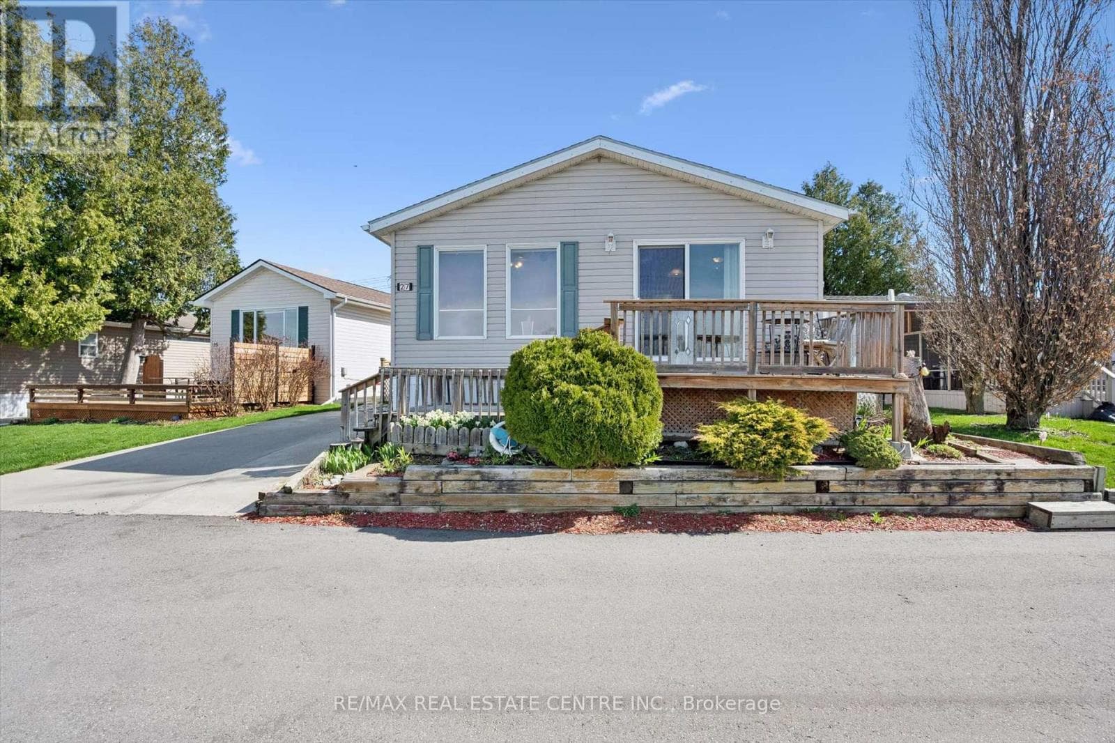 27 TRILLIUM BEACH Drive, Toronto — photo 3