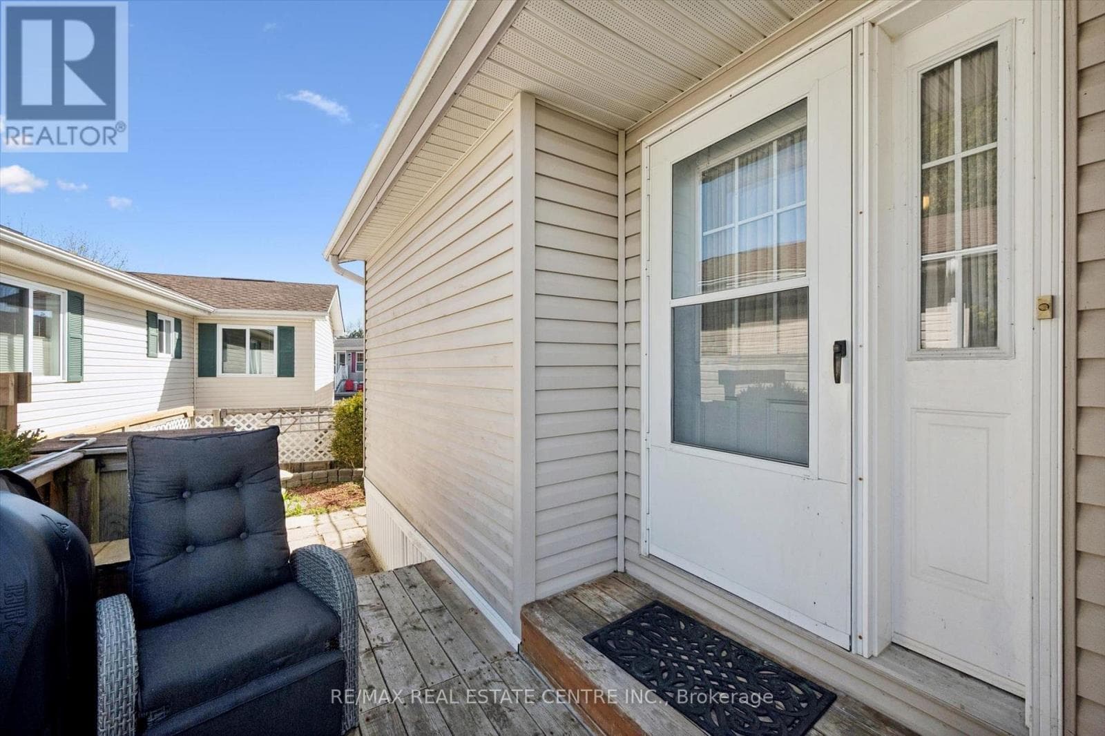 27 TRILLIUM BEACH Drive, Toronto — photo 5