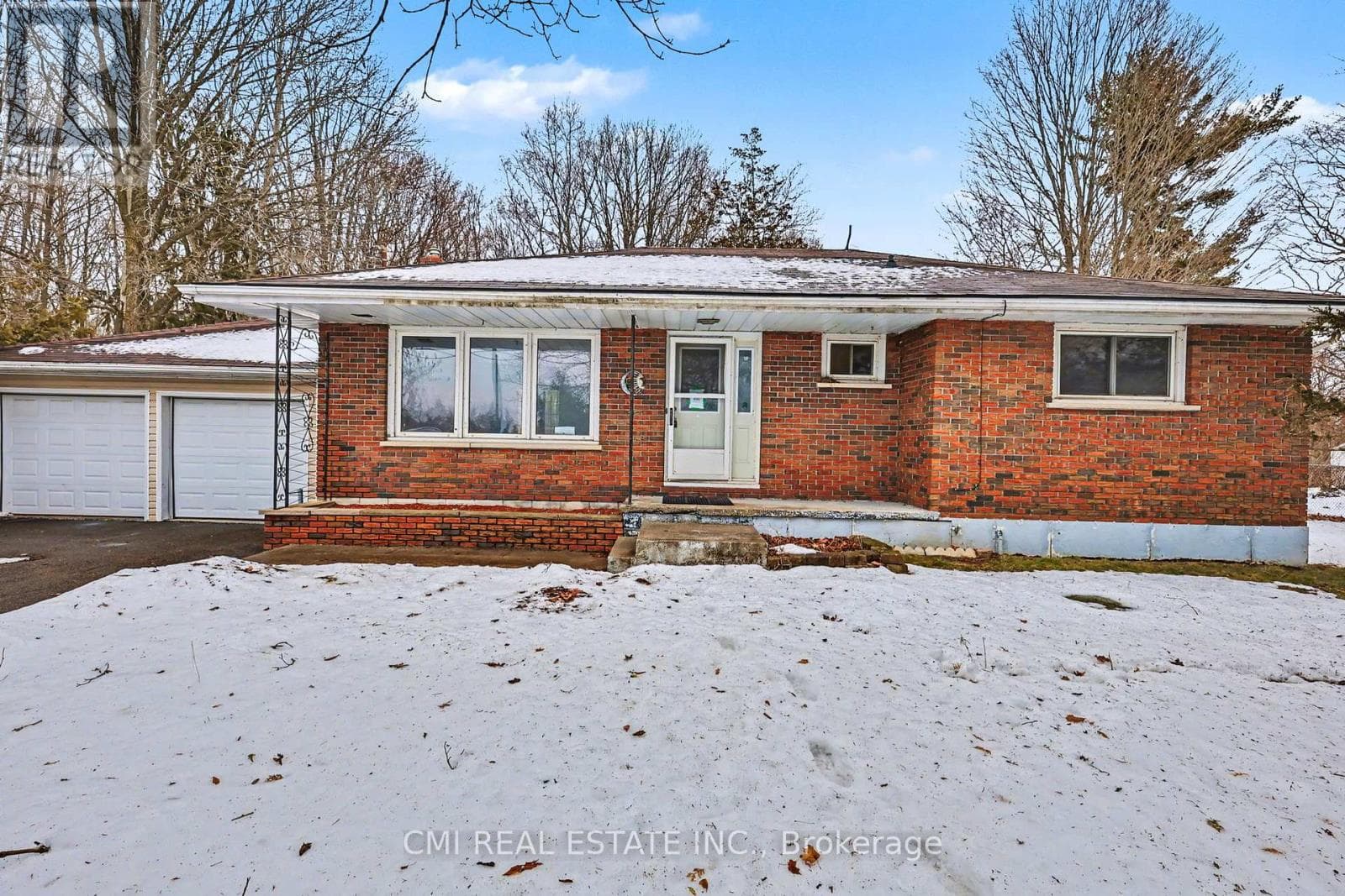 606 GLEN MILLER ROAD, Toronto — photo 2