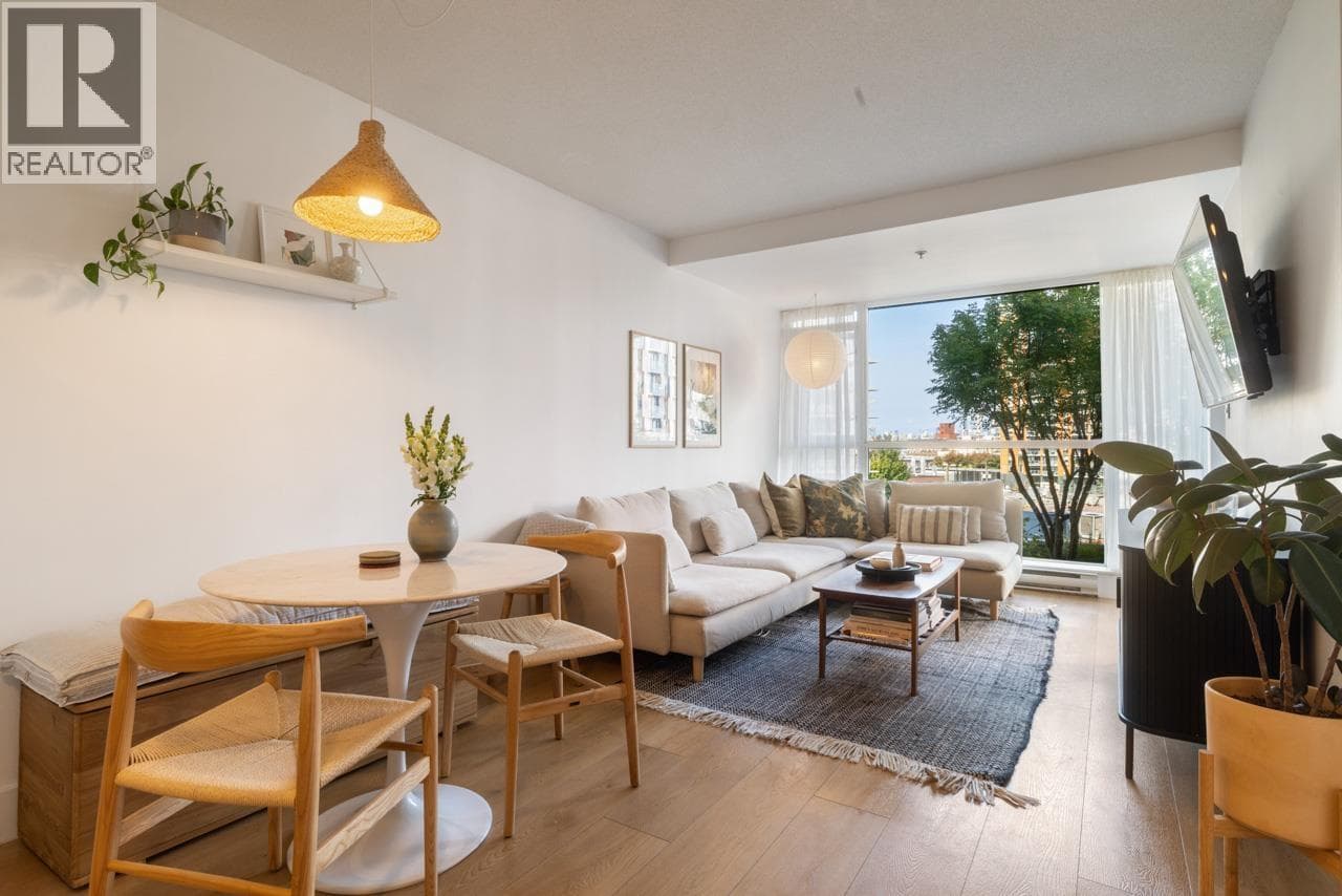 404 2770 SOPHIA STREET in Mount Pleasant