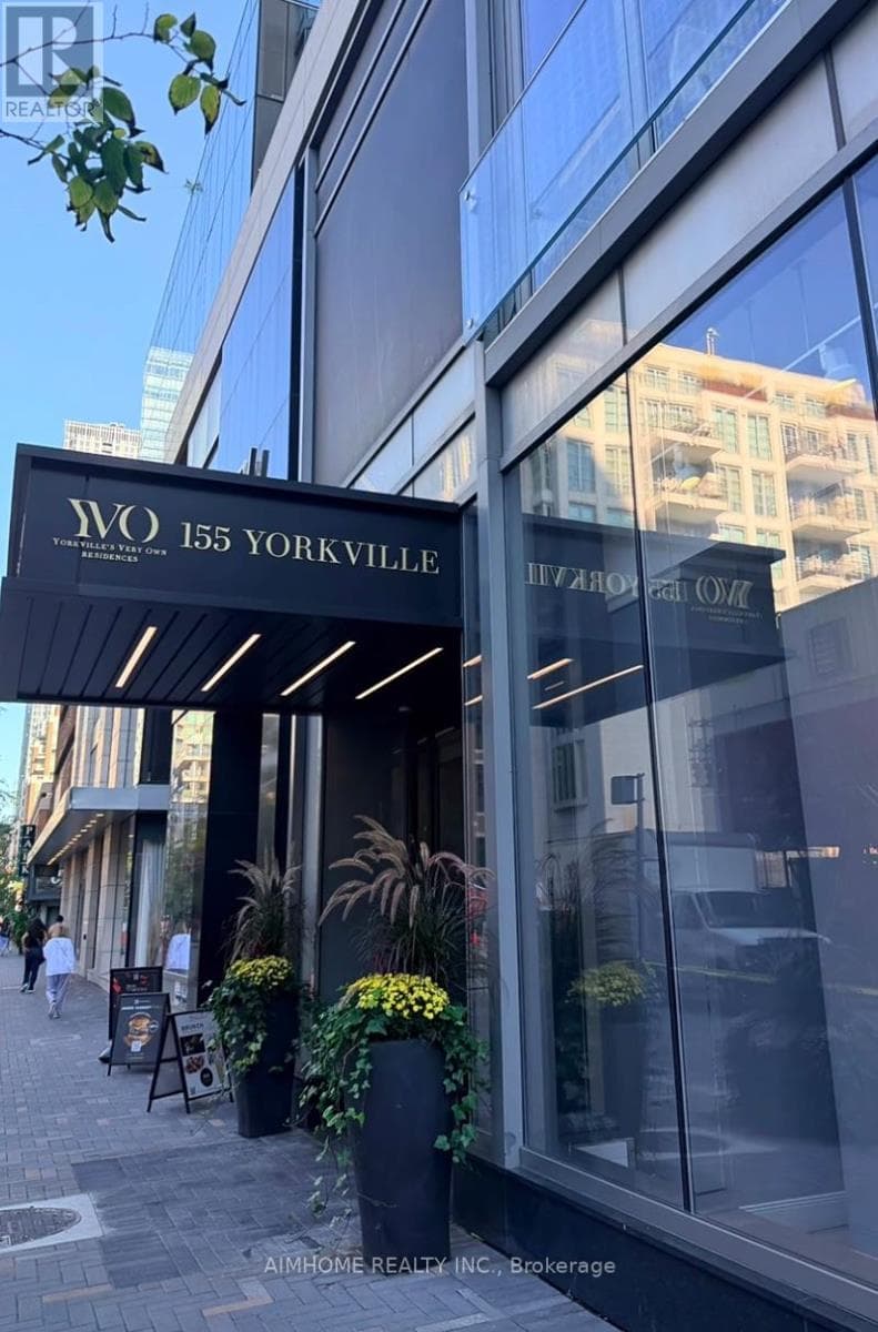 805 - 155 YORKVILLE AVENUE in Annex