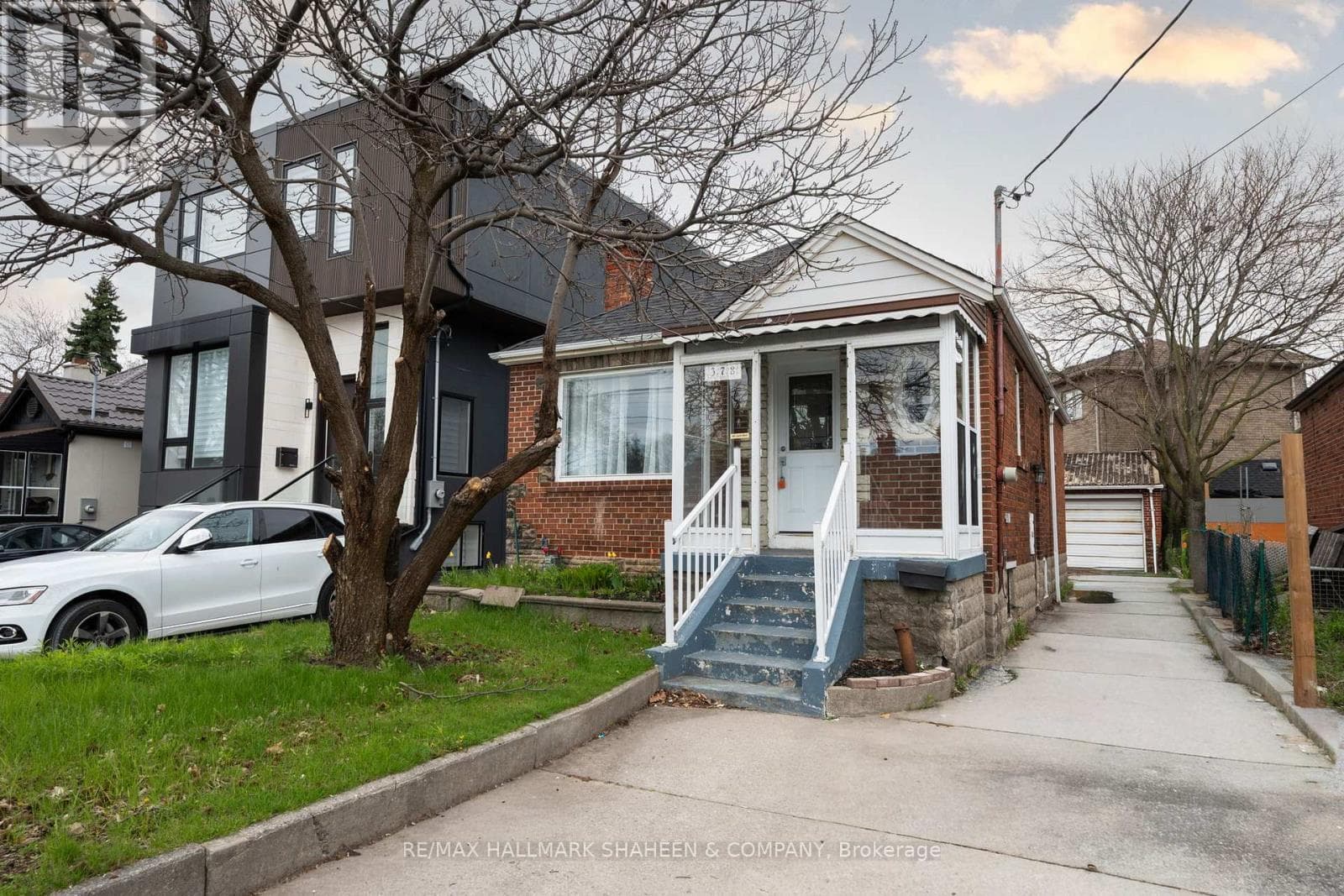 378 O'CONNOR DRIVE in Old East York