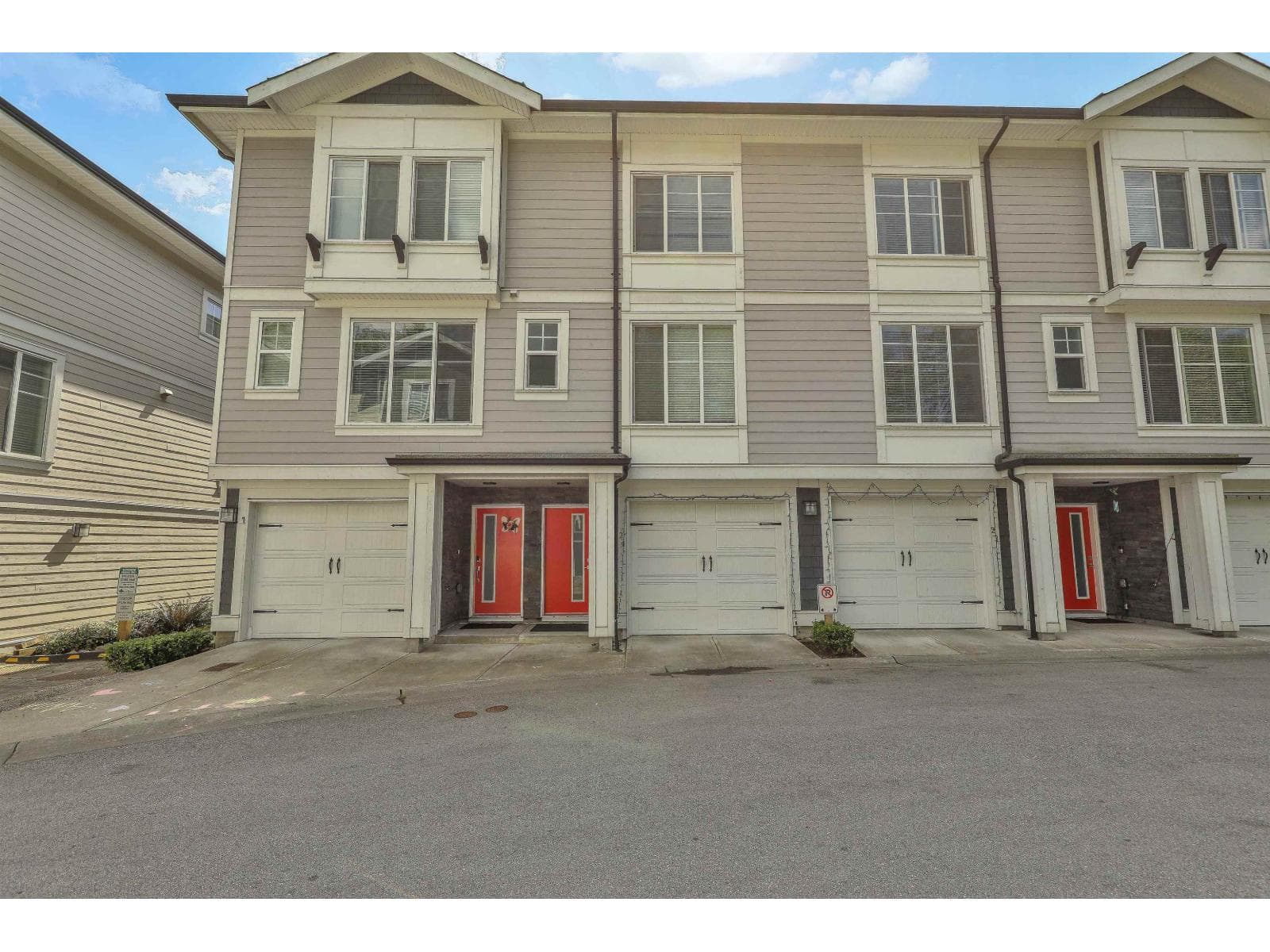 24 14499 64 AVENUE, Fraser Valley — photo 2