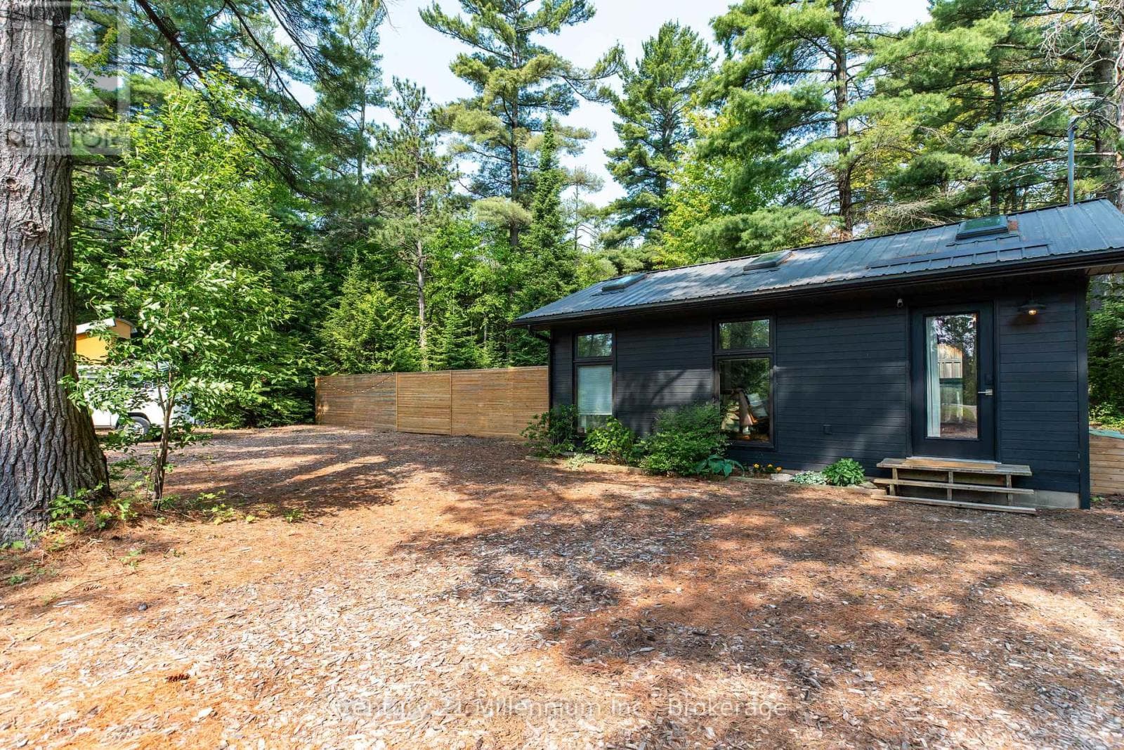 204 OGIMAH ROAD, OnePoint — photo 3
