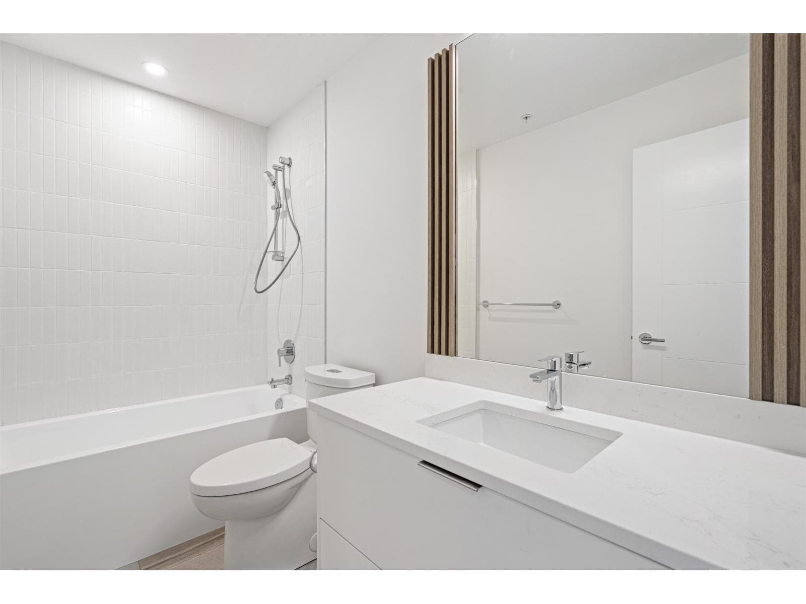 401 20695 EASTLEIGH CRESCENT, Fraser Valley — photo 3