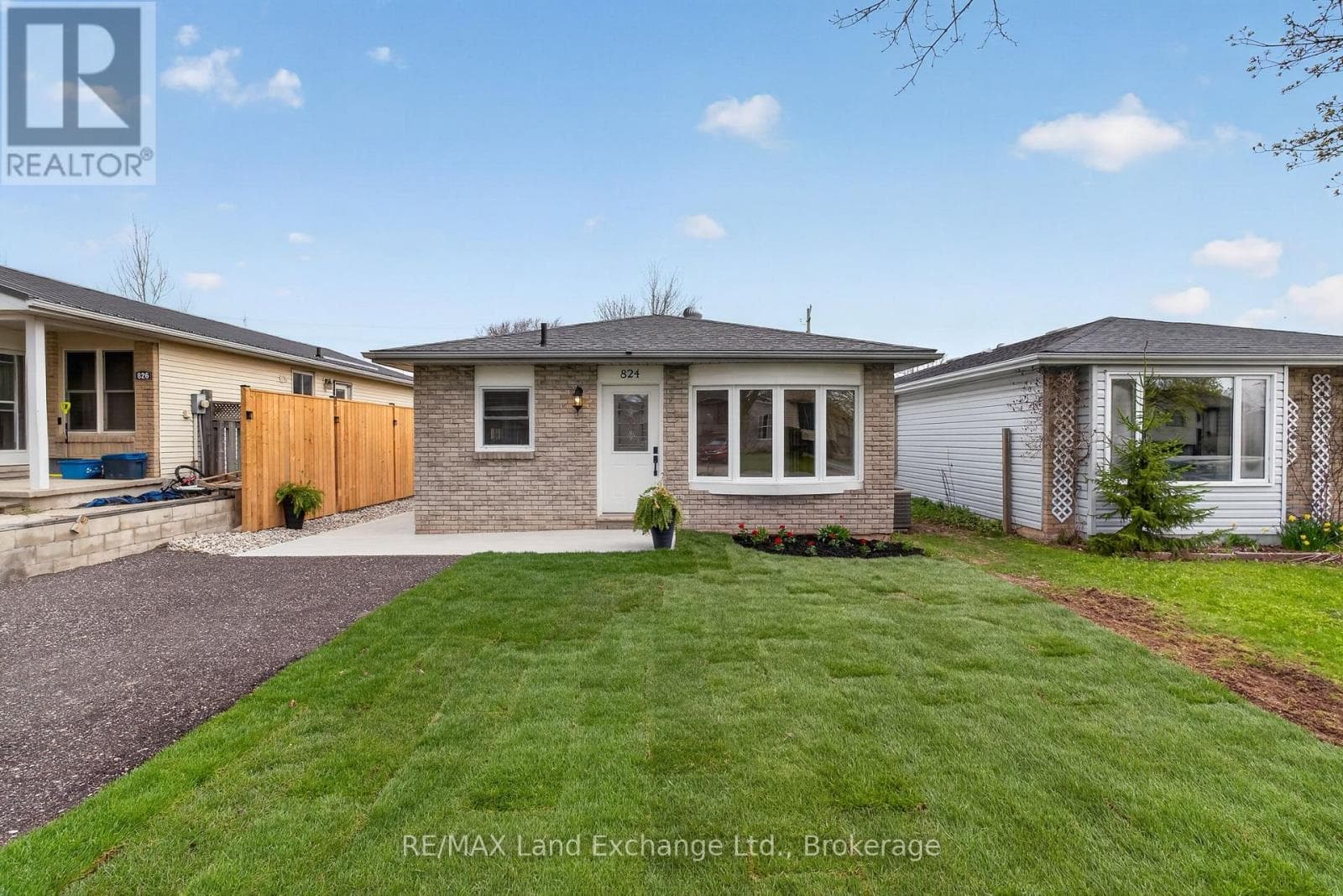 824 ANDREW MALCOLM DRIVE, OnePoint — photo 2