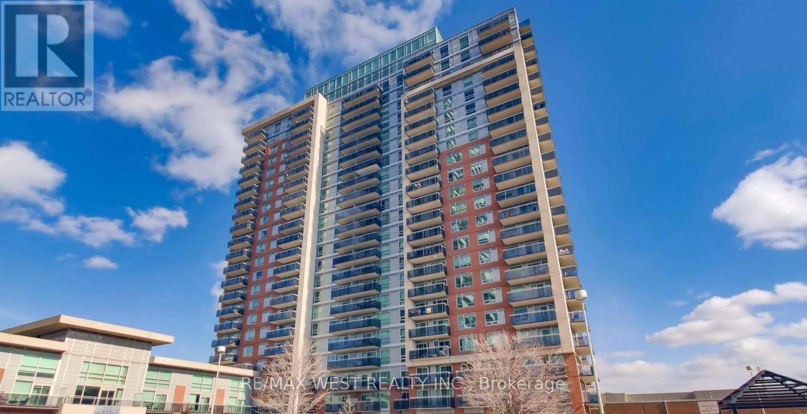 2108 - 215 QUEEN STREET E in DOWNTOWN