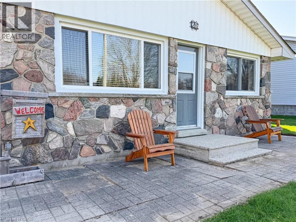 21 POPLAR ROAD, Cornerstone — photo 4