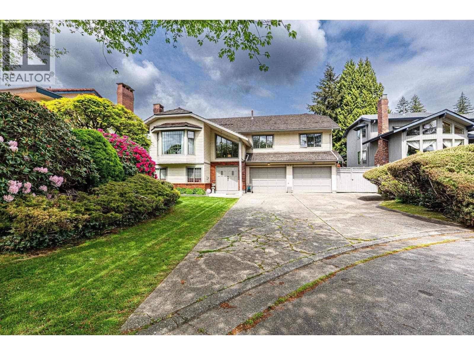 2117 KNIGHTSWOOD PLAZA, Greater Vancouver — photo 3