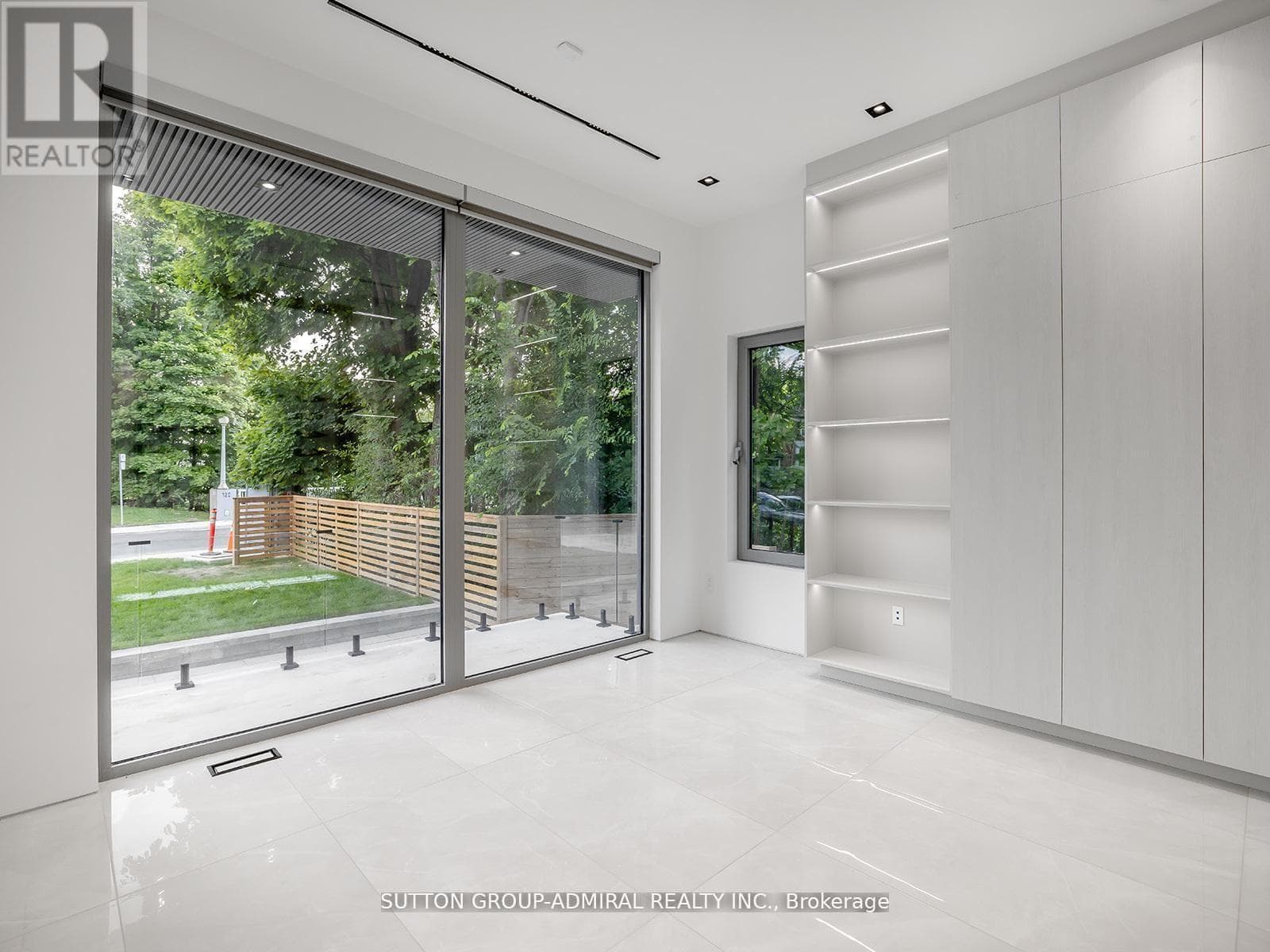 157 OLD FOREST HILL ROAD, Toronto — photo 5