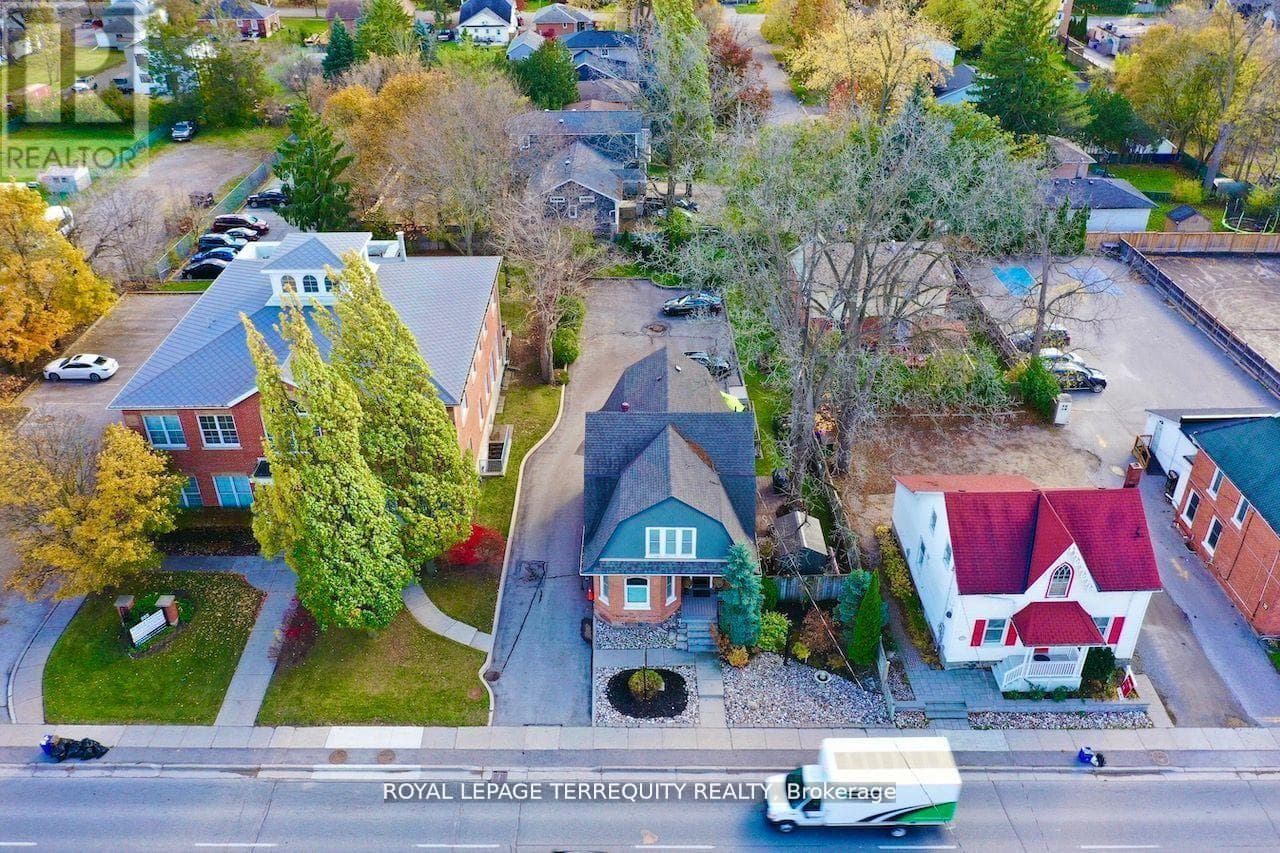 567 KINGSTON ROAD WEST, Toronto — photo 2
