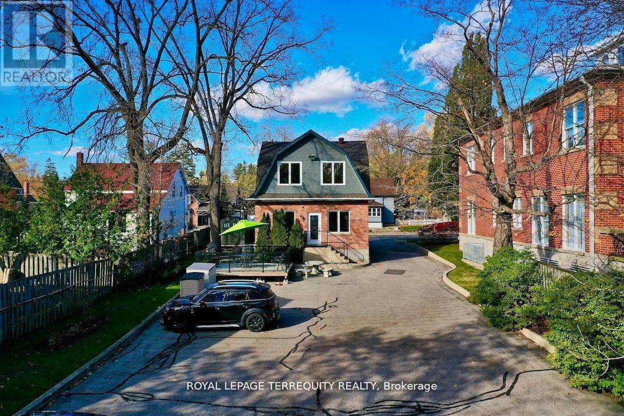 567 KINGSTON ROAD WEST, Toronto — photo 5