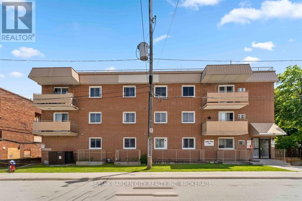202 - 4692 CRYSLER AVENUE, Niagara — photo 2