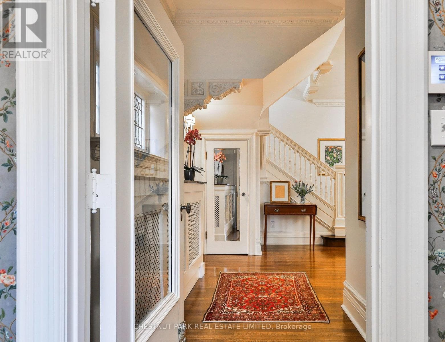 17 ELM AVENUE, Toronto — photo 2