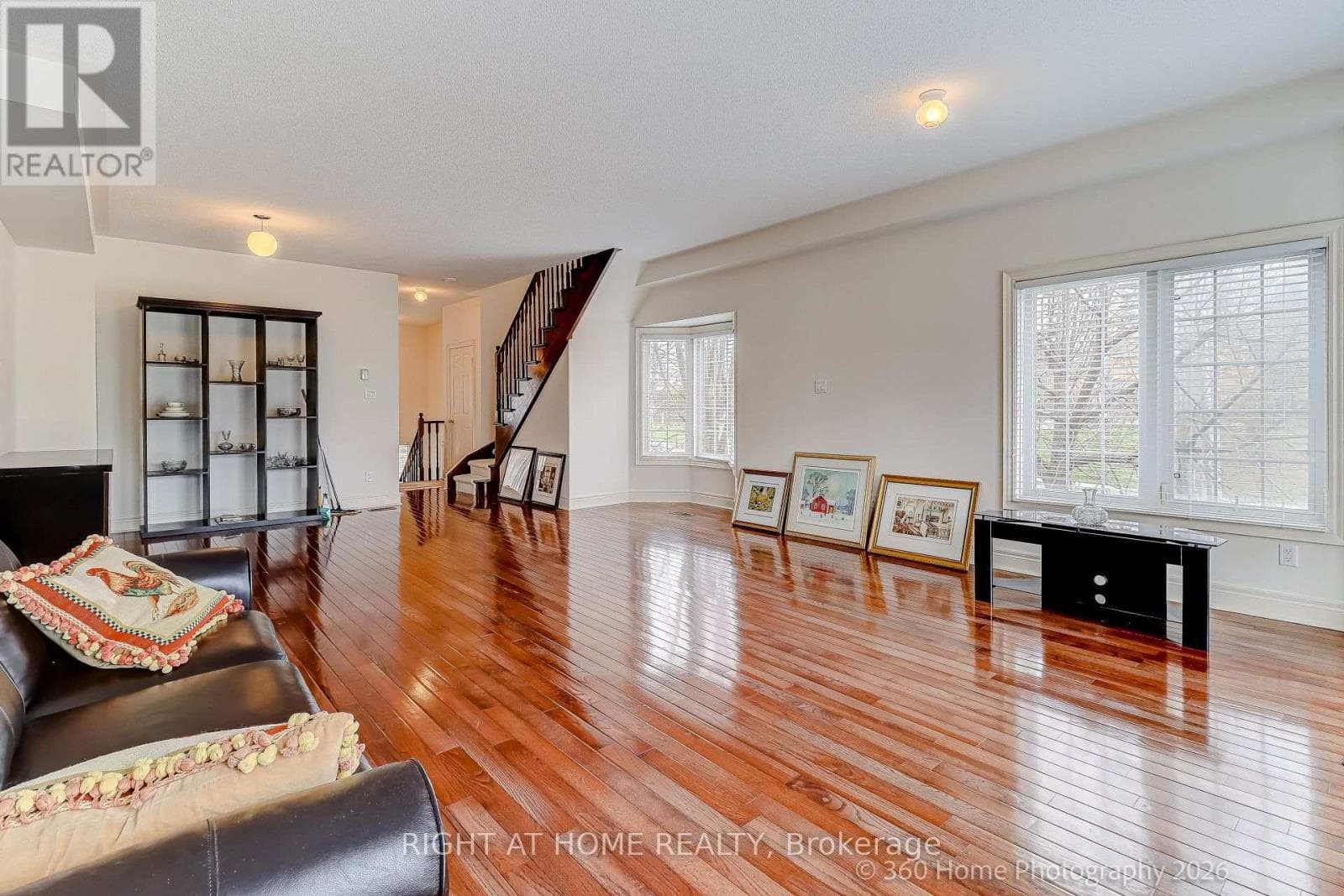 2 - 1130 CAWTHRA ROAD, Toronto — photo 3