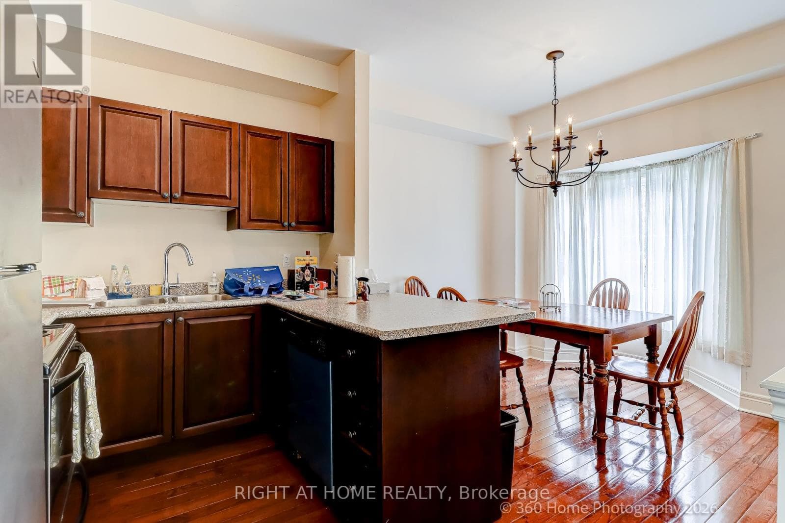 2 - 1130 CAWTHRA ROAD, Toronto — photo 5